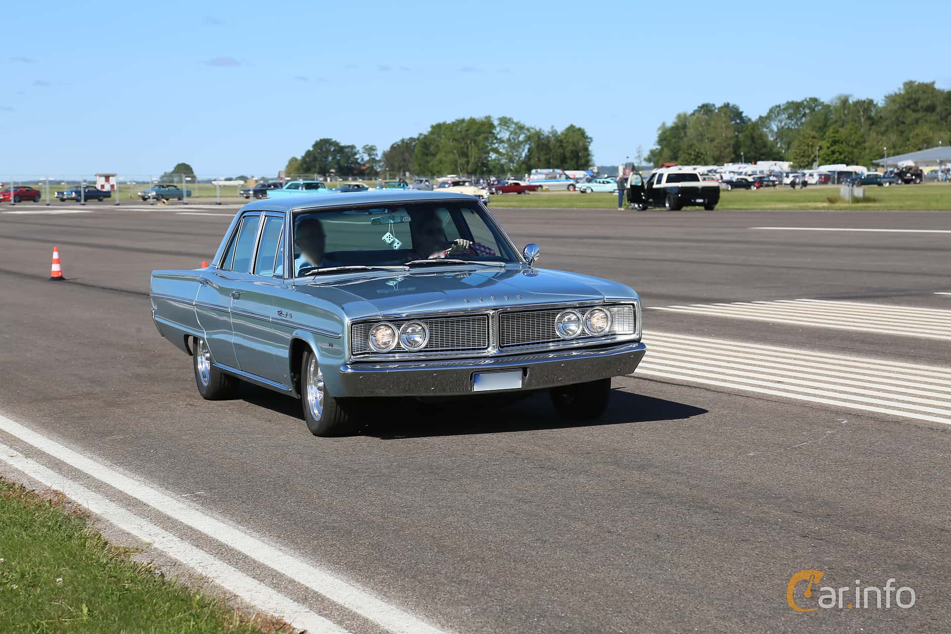 Dodge Coronet 440 4-door Sedan 5.2 V8 Manual, 234hp, 1966