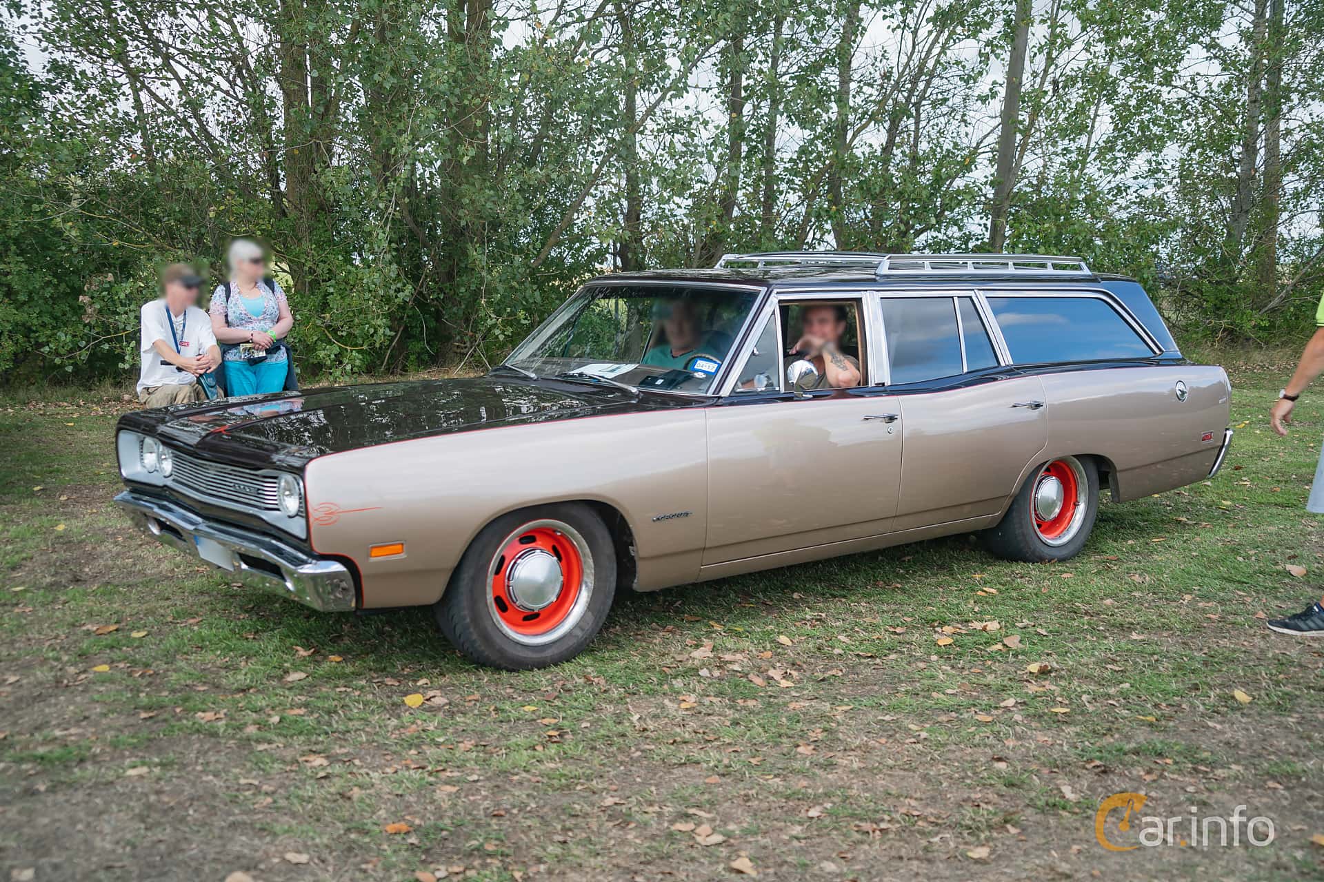 Dodge Coronet Deluxe Station Wagon 3.7 147hp, 1969