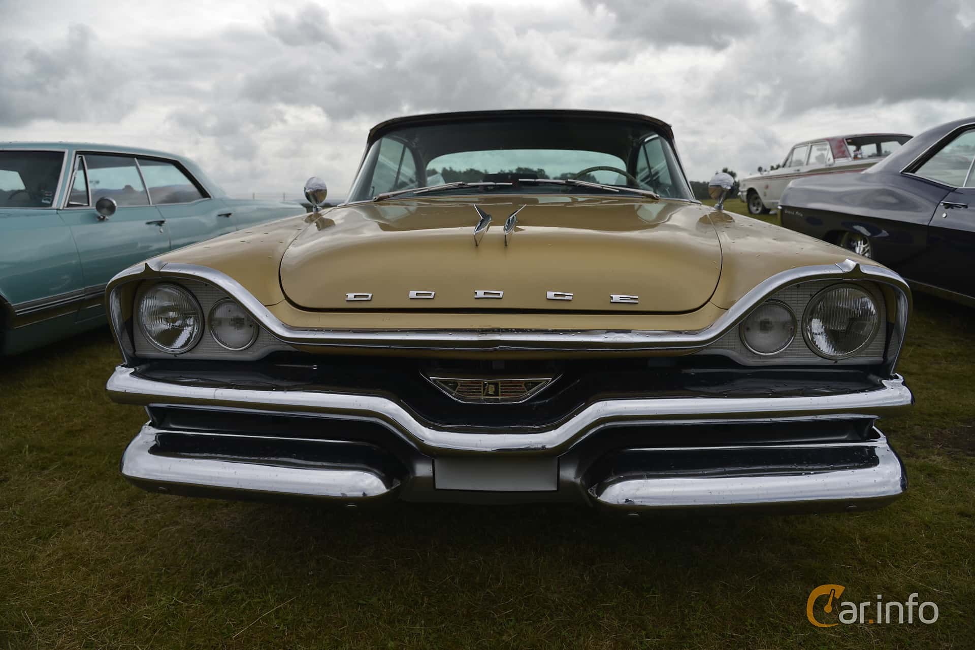 Dodge Coronet Lancer 2-door 5.3 V8 249hp, 1957