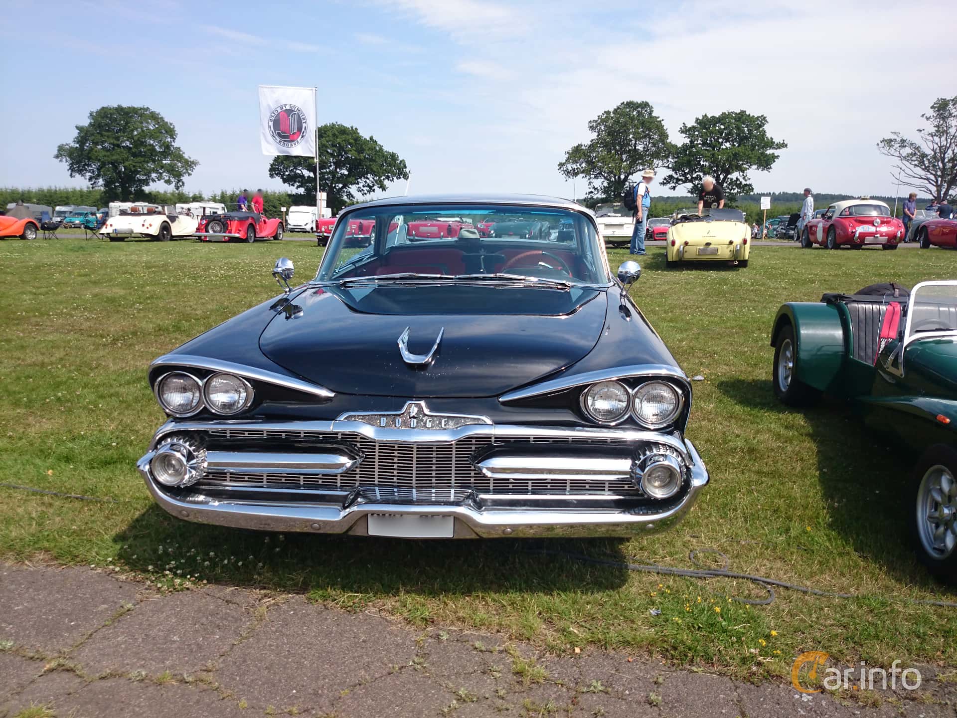 Dodge Custom Royal Lancer 4-door 5.9 V8 TorqueFlite, 309hp, 1959