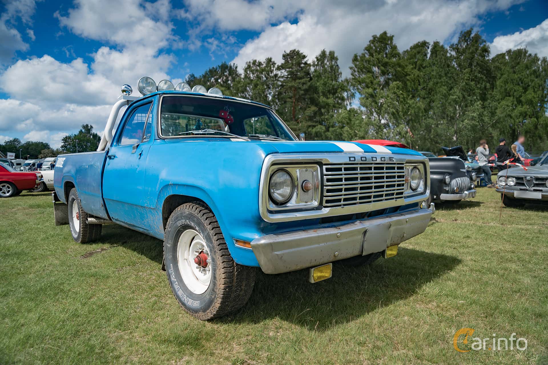 Dodge D Series 2-door Pickup 5.2 V8 Automatic, 162hp, 1978