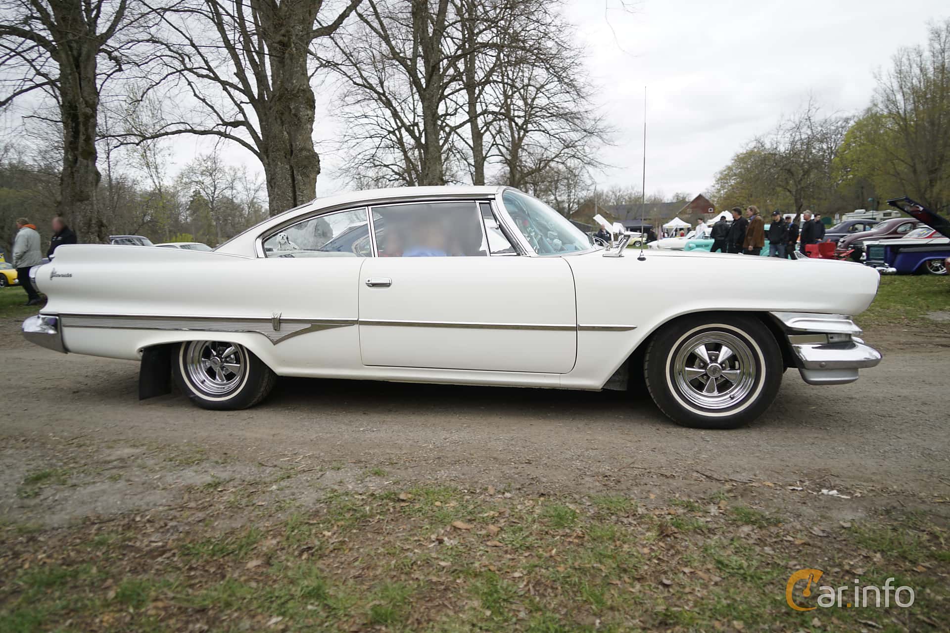 Dodge Dart Phoenix 2-door Hardtop 6.3 V8 334hp, 1960