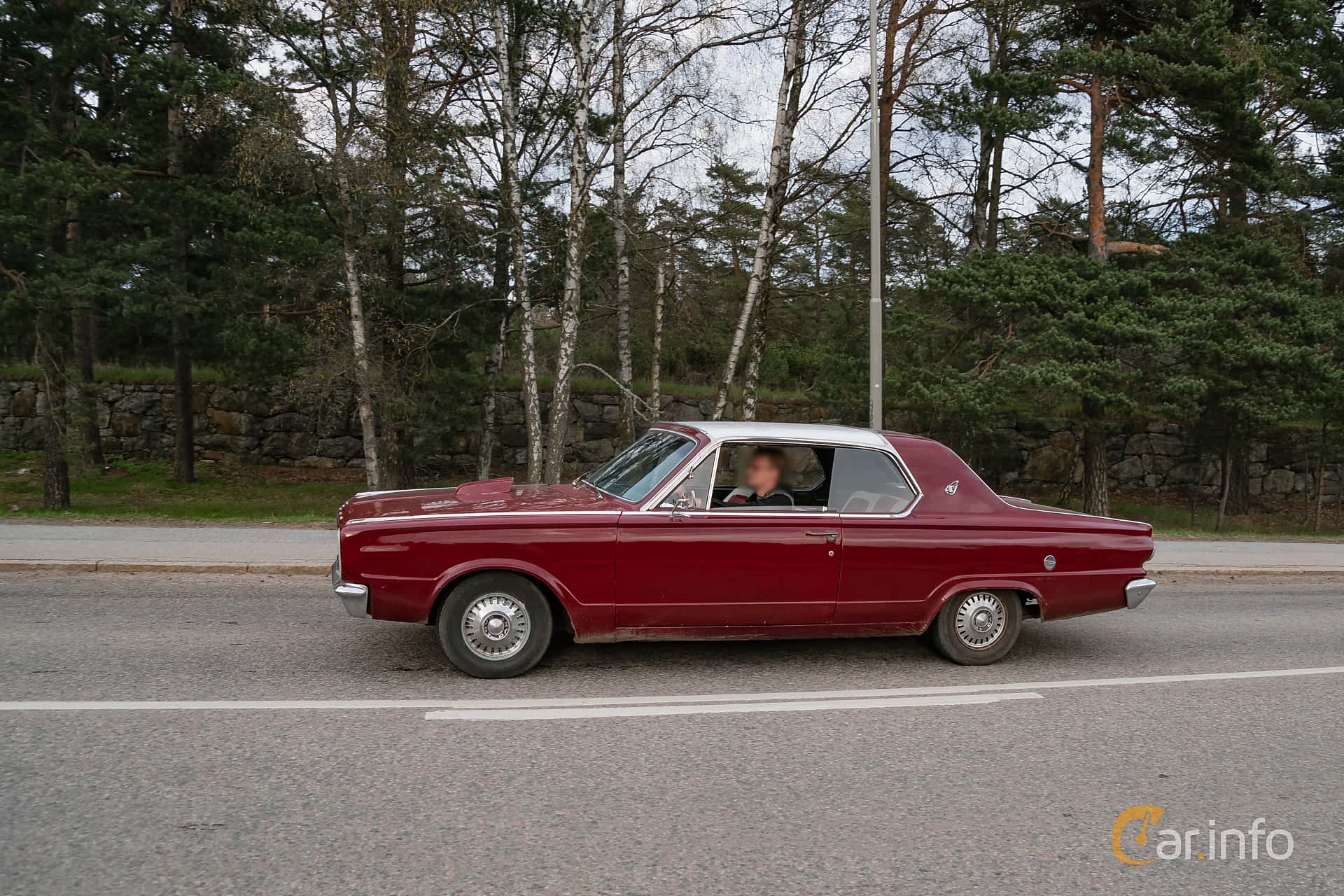 Dodge Dart 270 2-door Hardtop 2.8 102hp, 1966