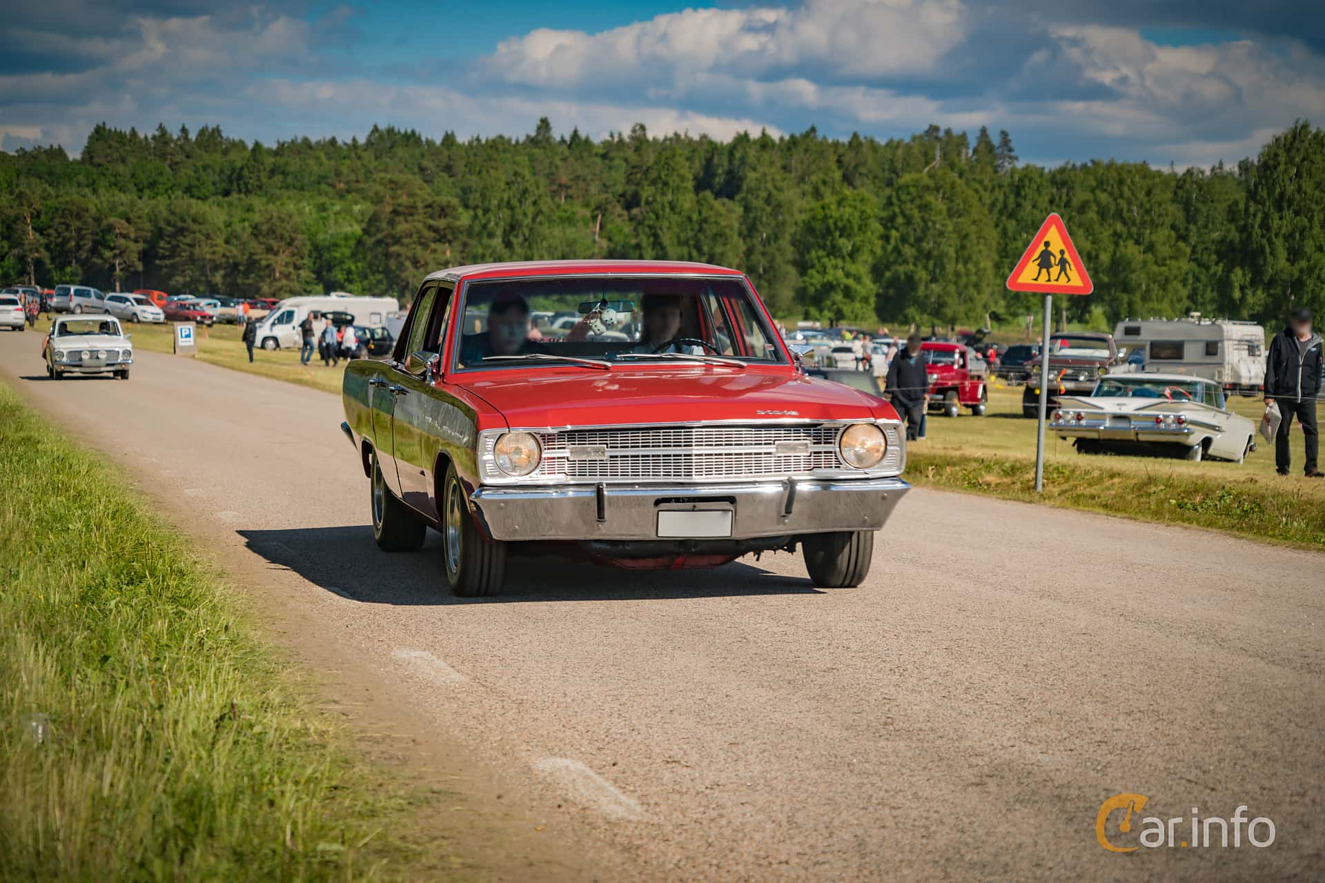 Dodge Dart Custom 4-door Sedan 3.7 TorqueFlite, 147hp, 1969