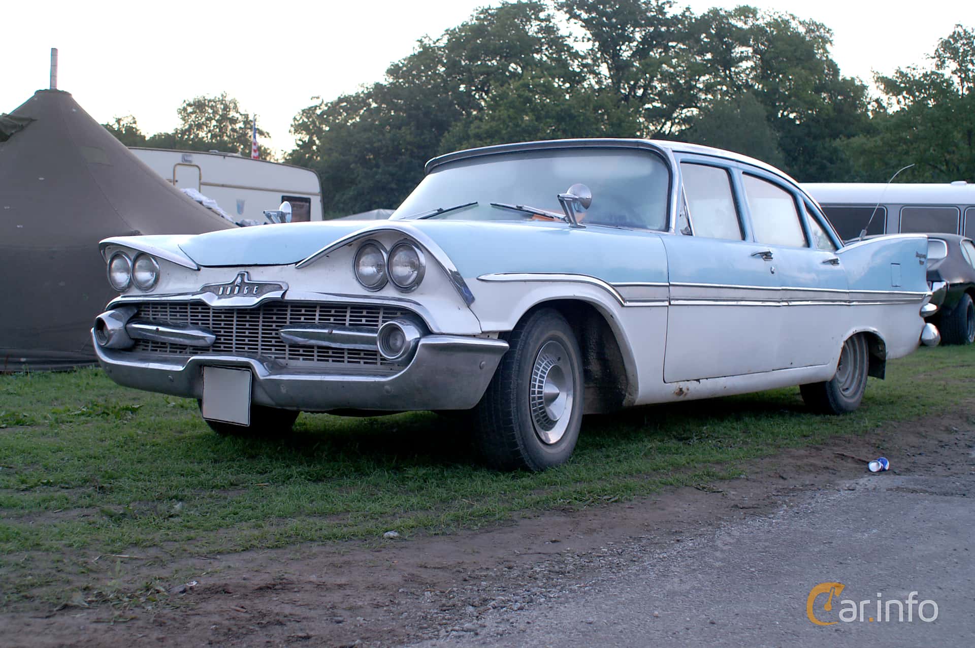Dodge Kingsway Custom 4-door Sedan 5.2 V8 Manual, 234hp, 1959