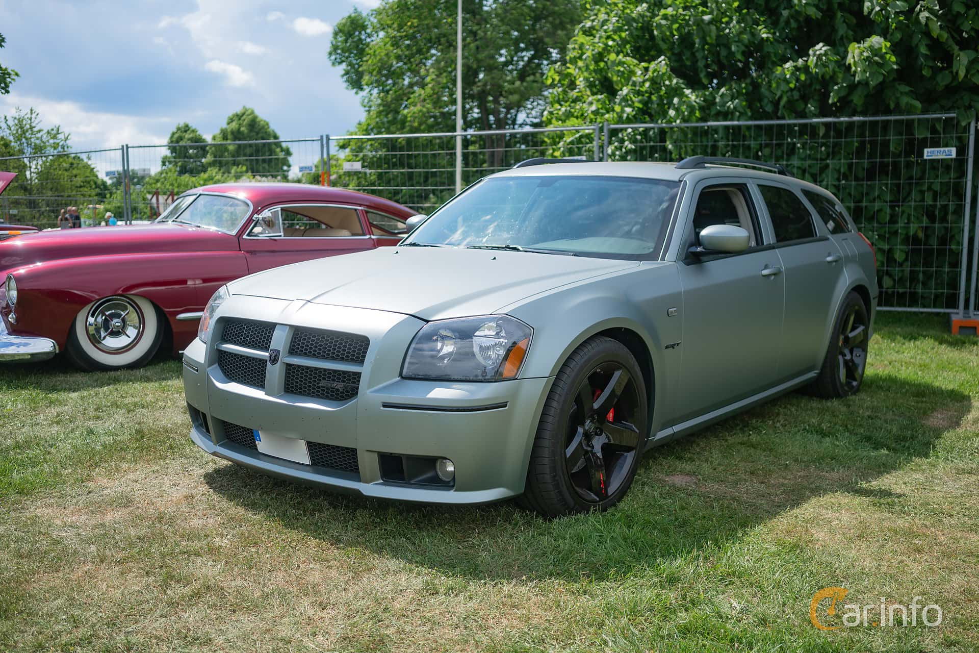 Dodge Magnum 6.1 V8 HEMI Automatic, 431hp, 2007