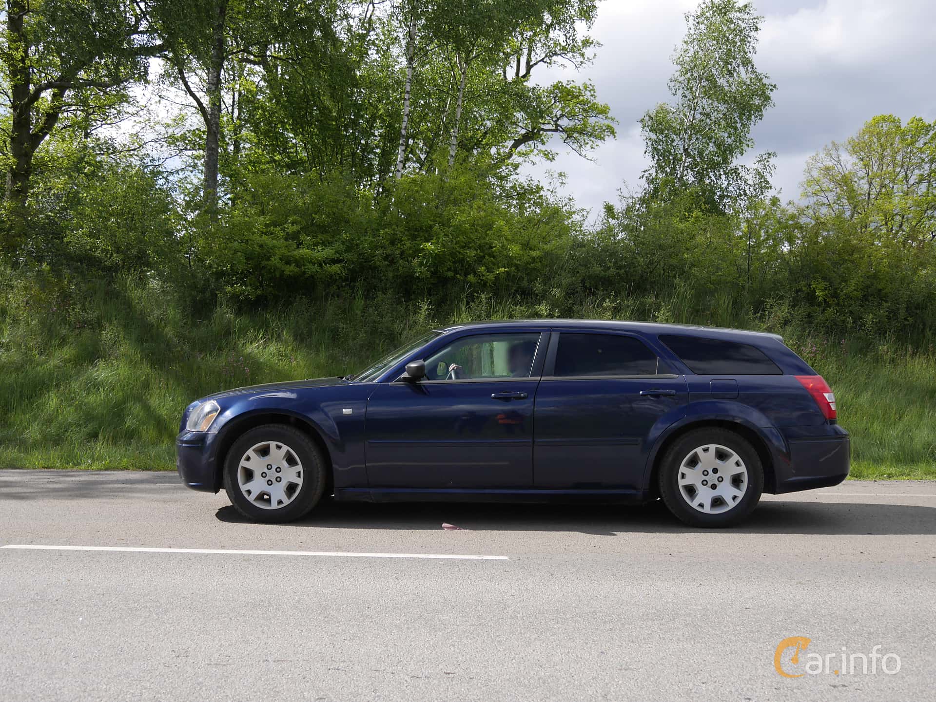 Dodge Magnum 2nd Generation 2.7 V6 Automatic, 4-speed