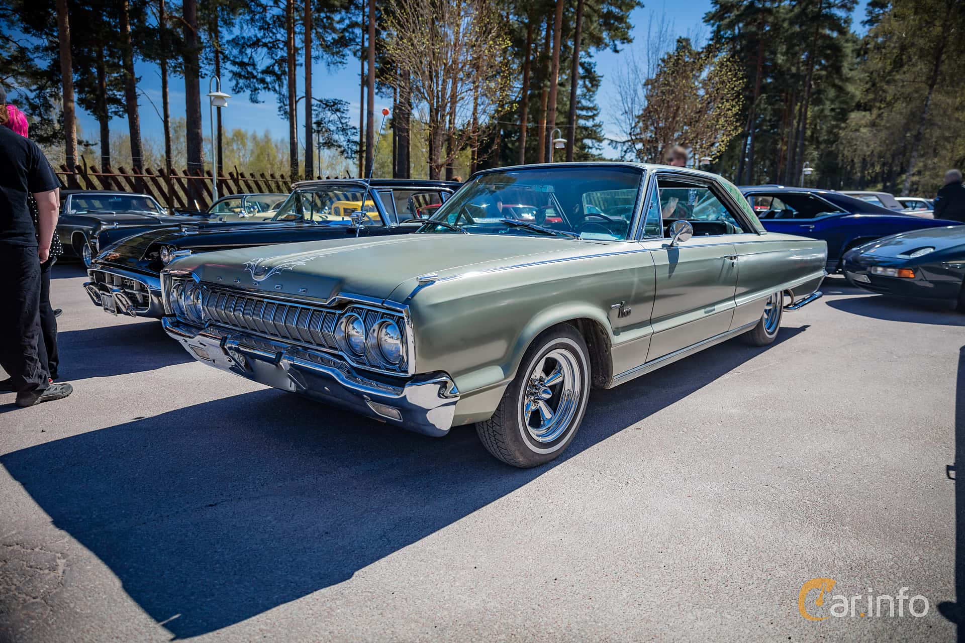 Dodge Monaco 2-door Hardtop 6.3 V8 TorqueFlite, 320hp, 1965