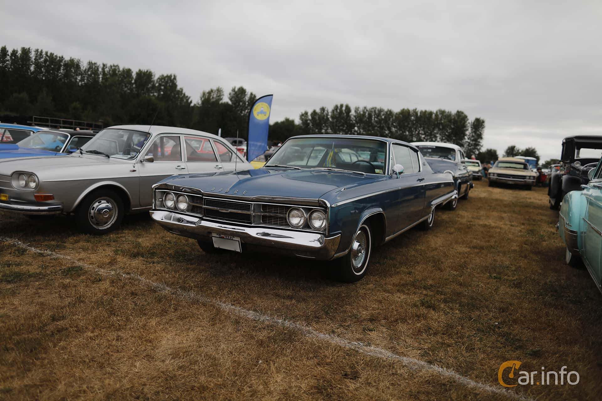 Dodge Monaco 2-door Hardtop 6.3 V8 TorqueFlite, 329hp, 1967