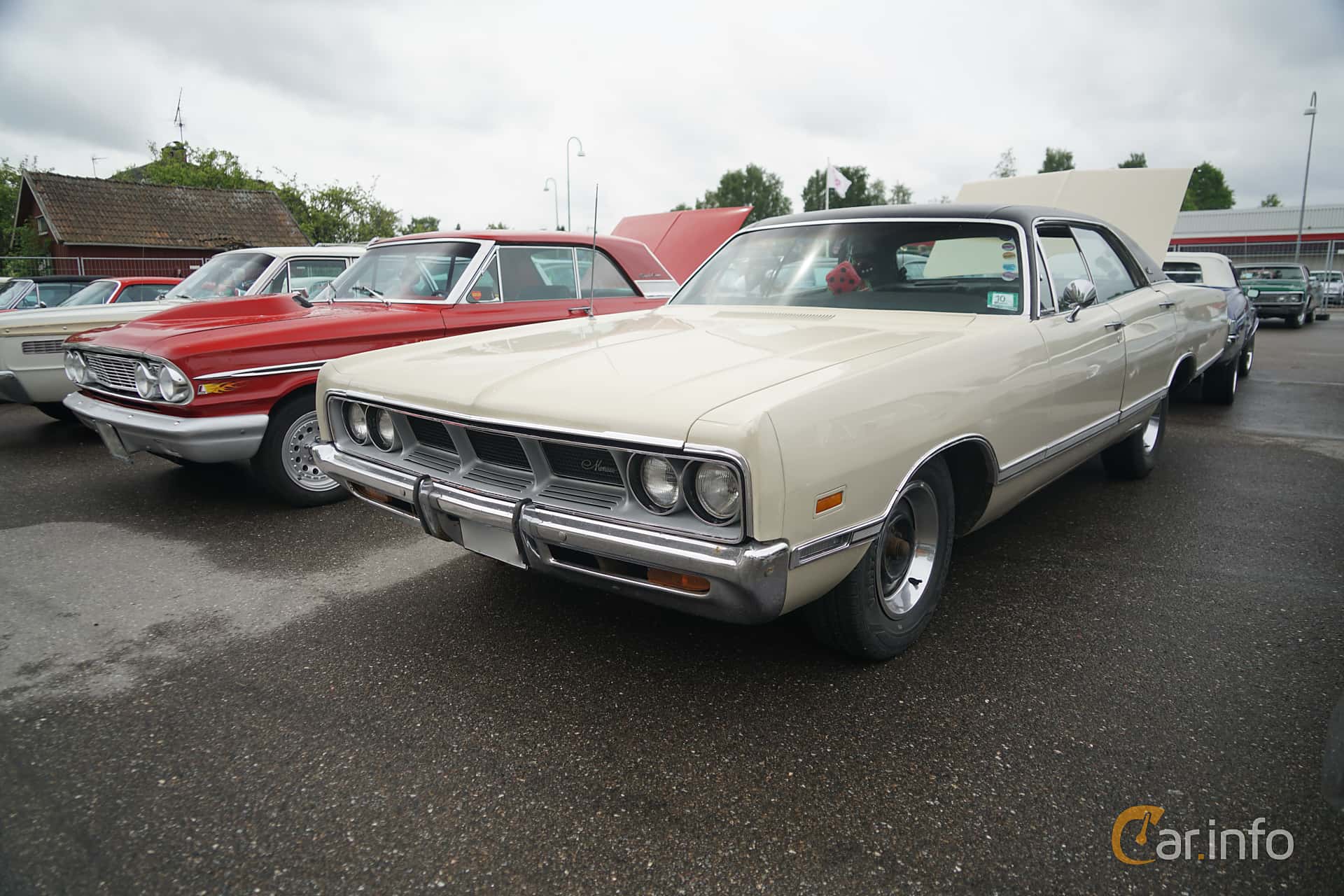 Dodge Monaco 4-door Hardtop 6.3 V8 TorqueFlite, 334hp, 1969