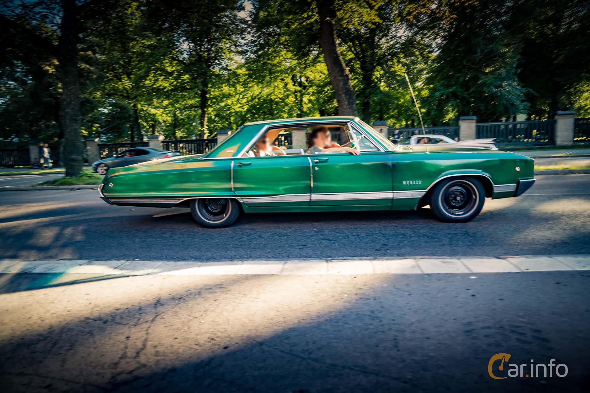 Dodge Monaco 6.3 V8 1st Generation Facelift