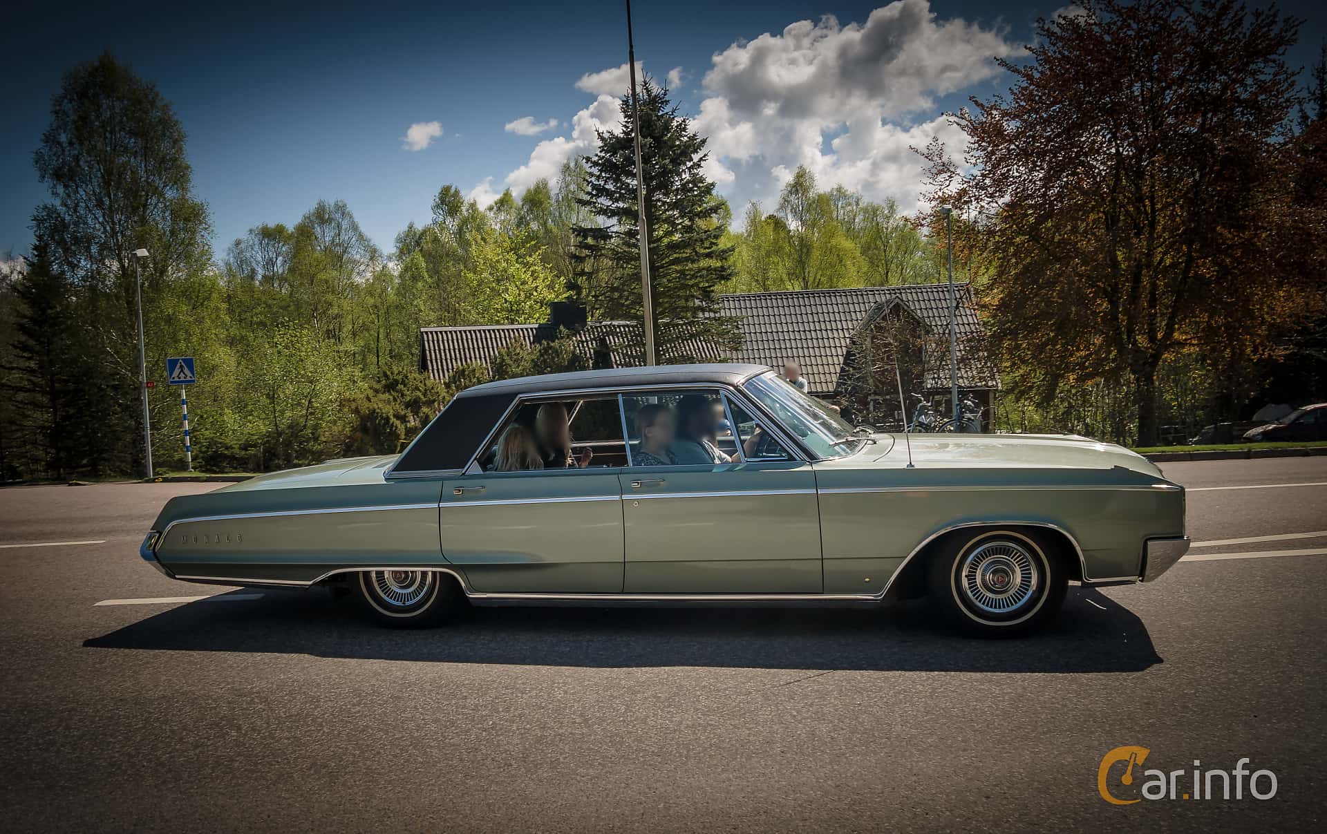 Dodge Monaco 4-door Hardtop 6.3 V8 TorqueFlite, 274hp, 1967