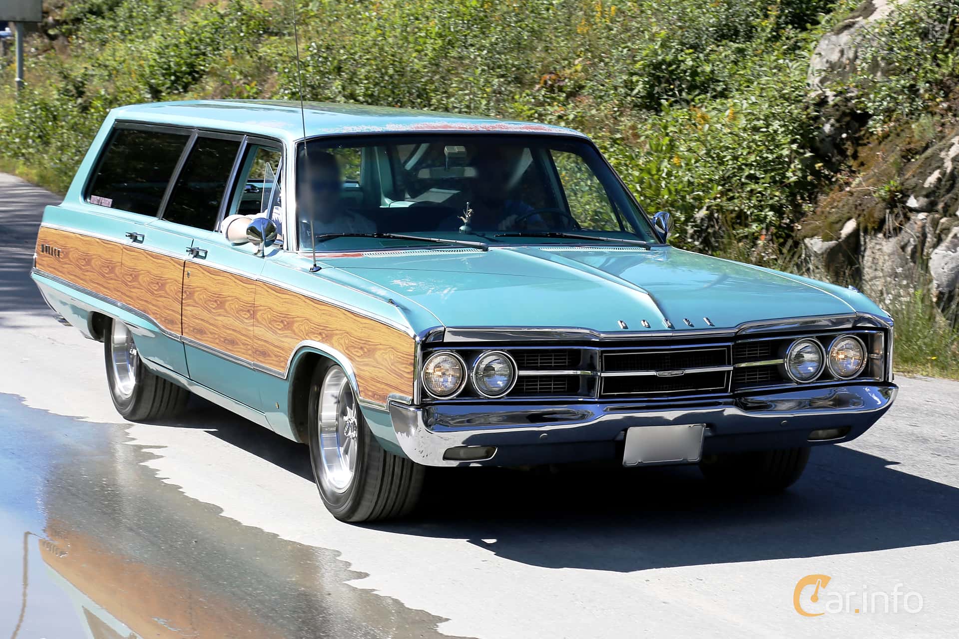 Dodge Monaco Station Wagon 6.3 V8 TorqueFlite, 274hp, 1967