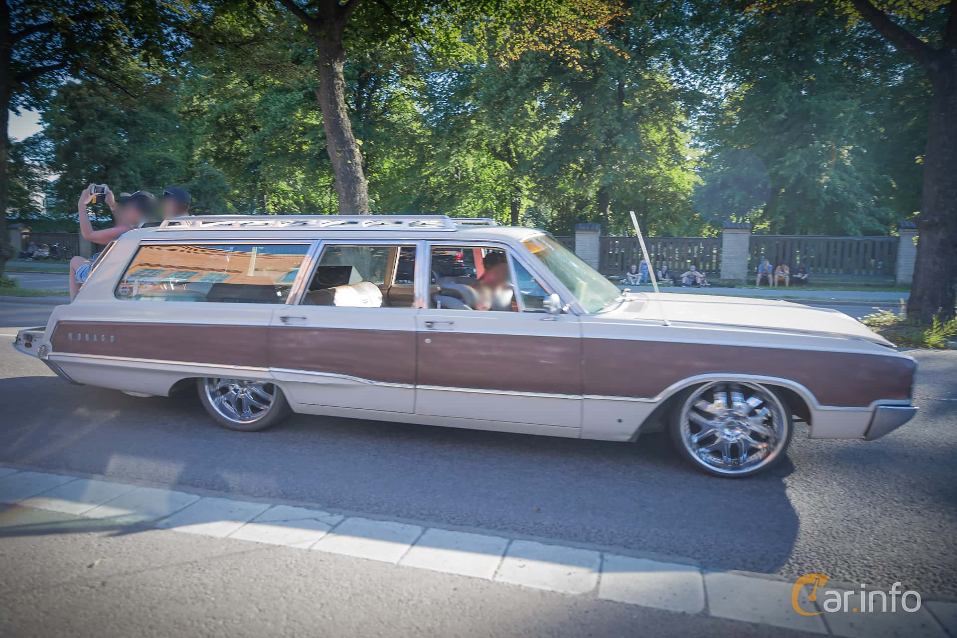 Dodge Monaco 6.3 V8 1st Generation Facelift