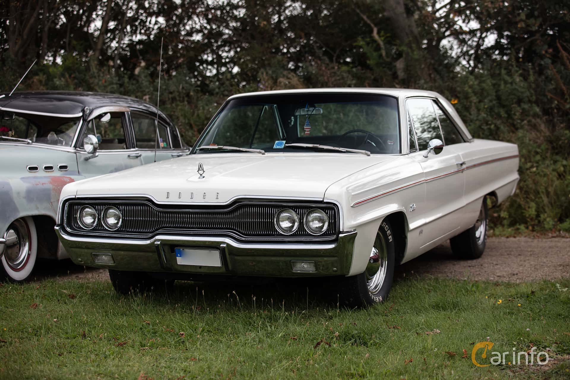Dodge Polara 2-door Hardtop 6.3 V8 TorqueFlite, 274hp, 1966