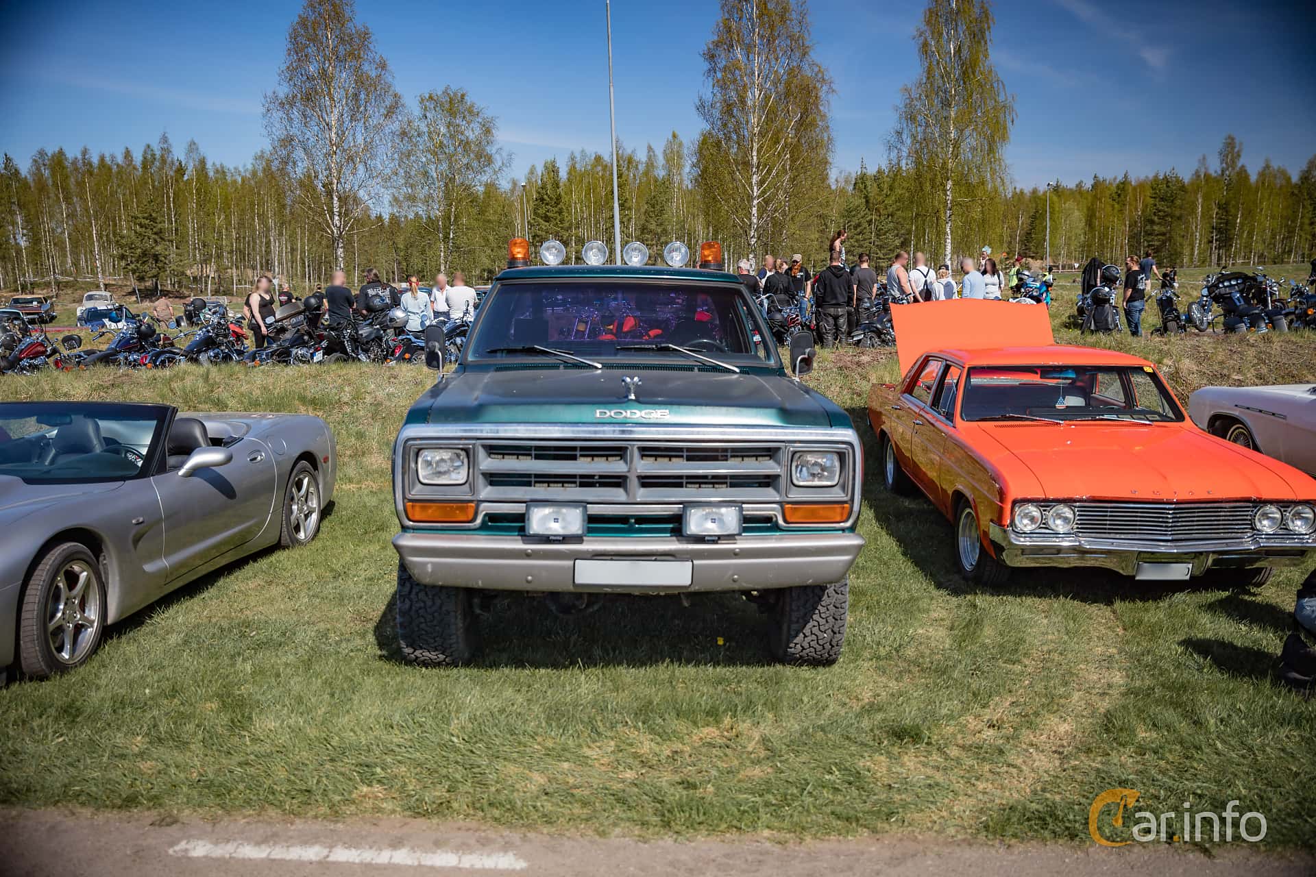 Dodge Ram Club Cab 5.9 V8 TorqueFlite, 177hp, 1985