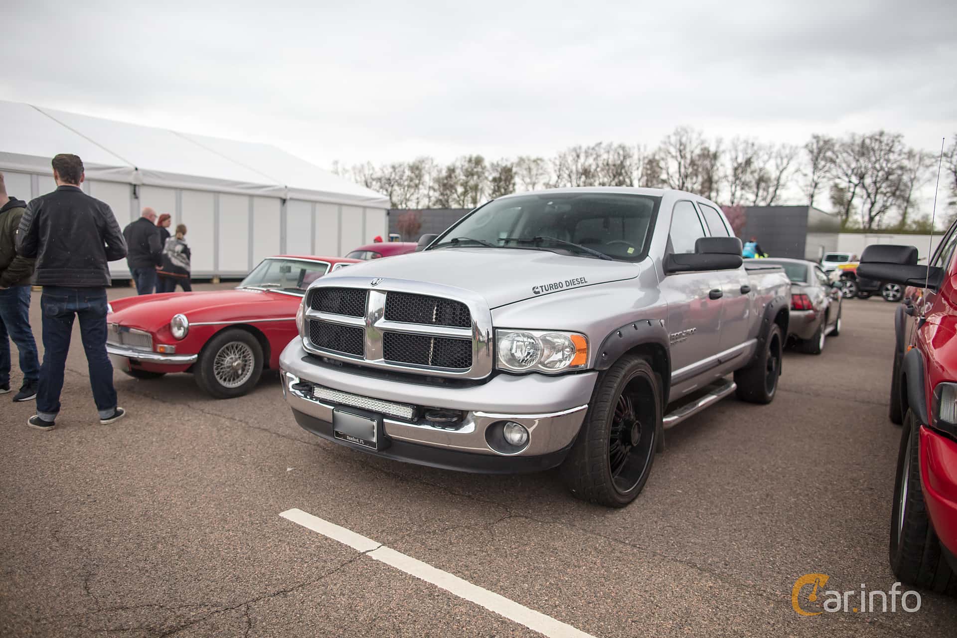 Dodge Ram 2500 generation DR, Automatic, 5-speed