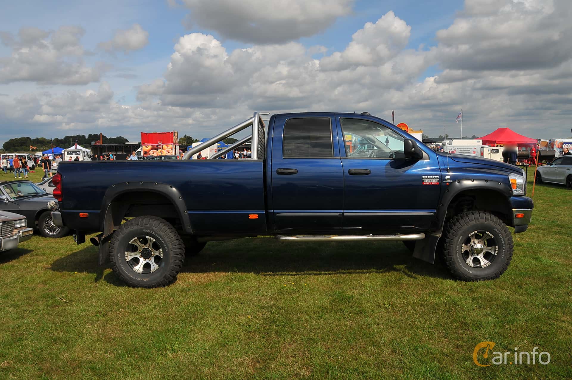 Dodge Ram 3500 Quad Cab 6.7 4WD Automatic, 354hp, 2007