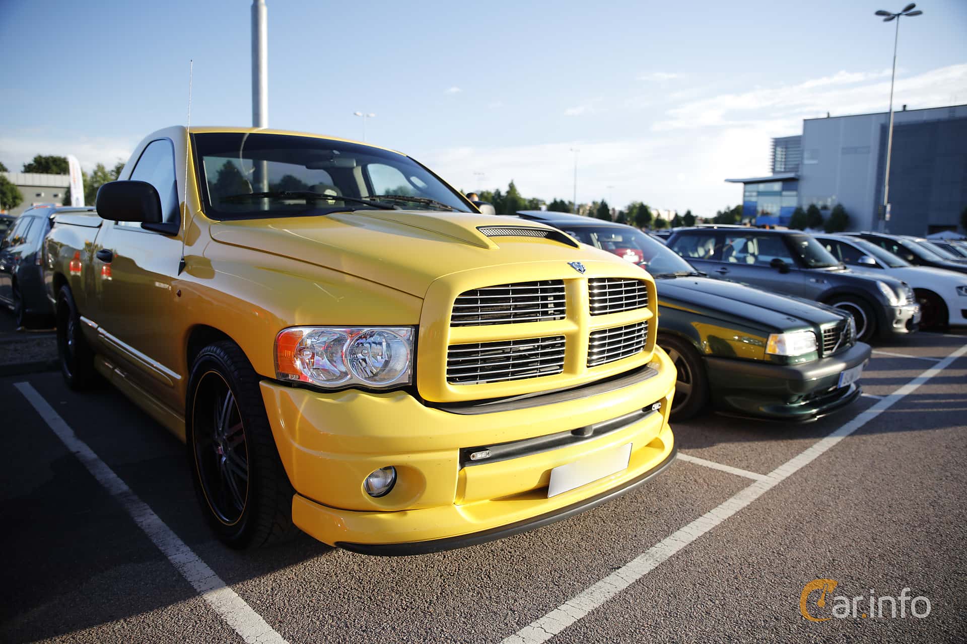 Dodge Ram 2500 Regular Cab 5.7 V8 349hp, 2003