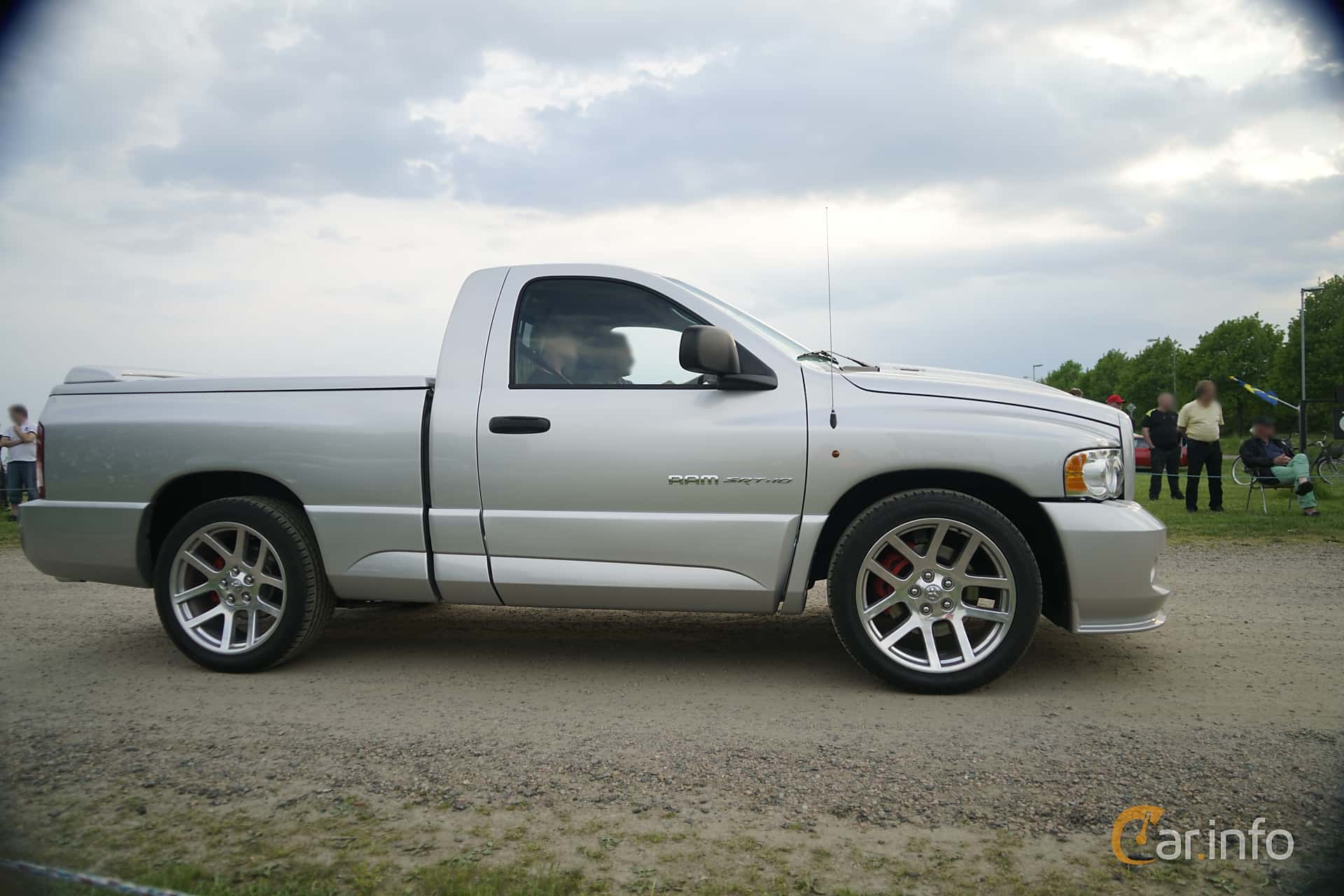 Dodge Ram 1500 Regular Cab 5.9 V8 EFI 249hp, 2002