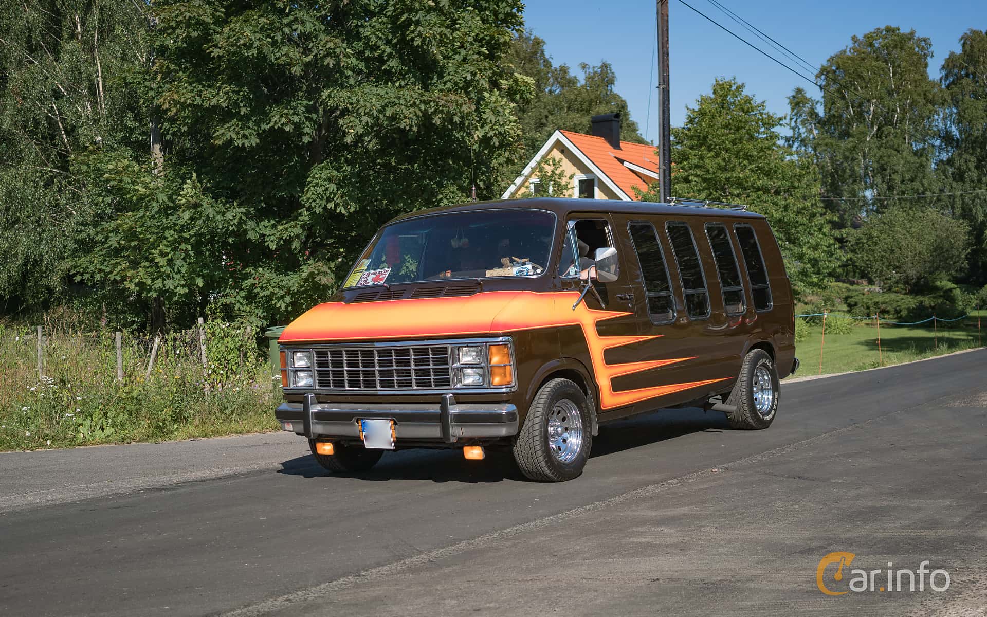 Dodge B200 Conversion Van 5.2 V8 LoadFlite, 147hp, 1980