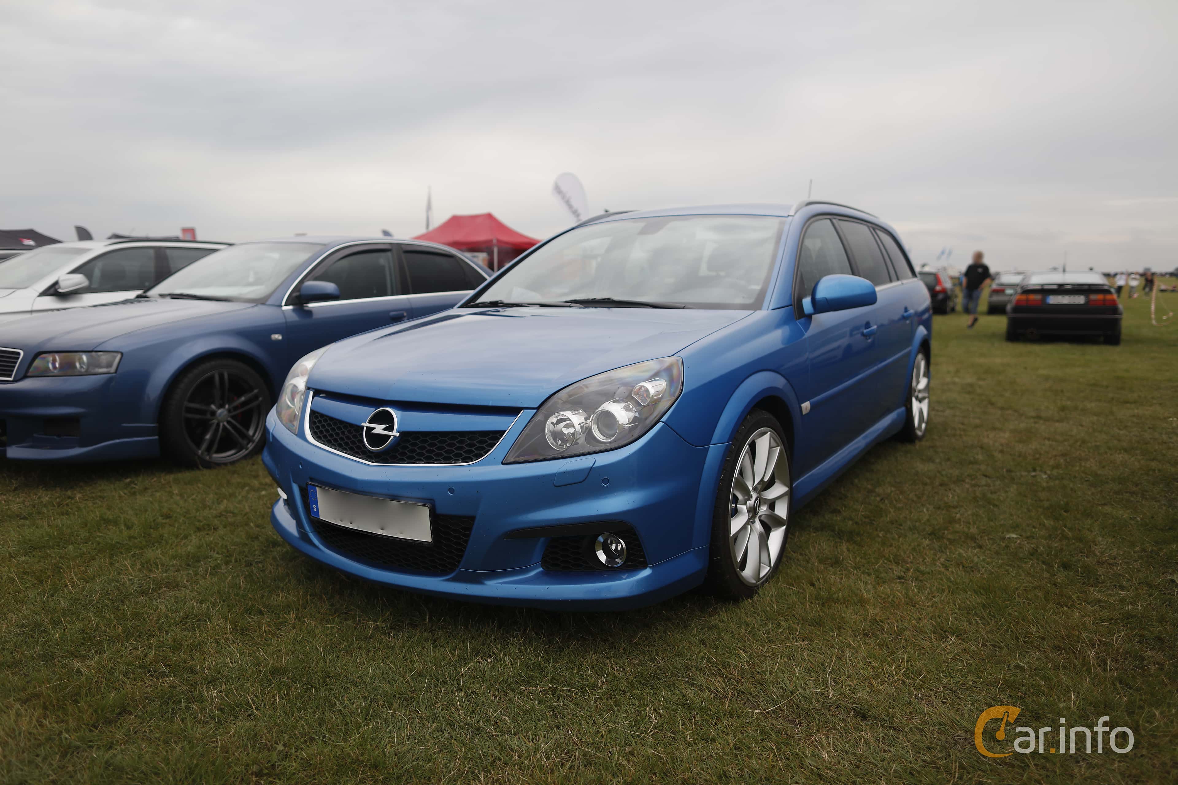 Opel Vectra Caravan OPC