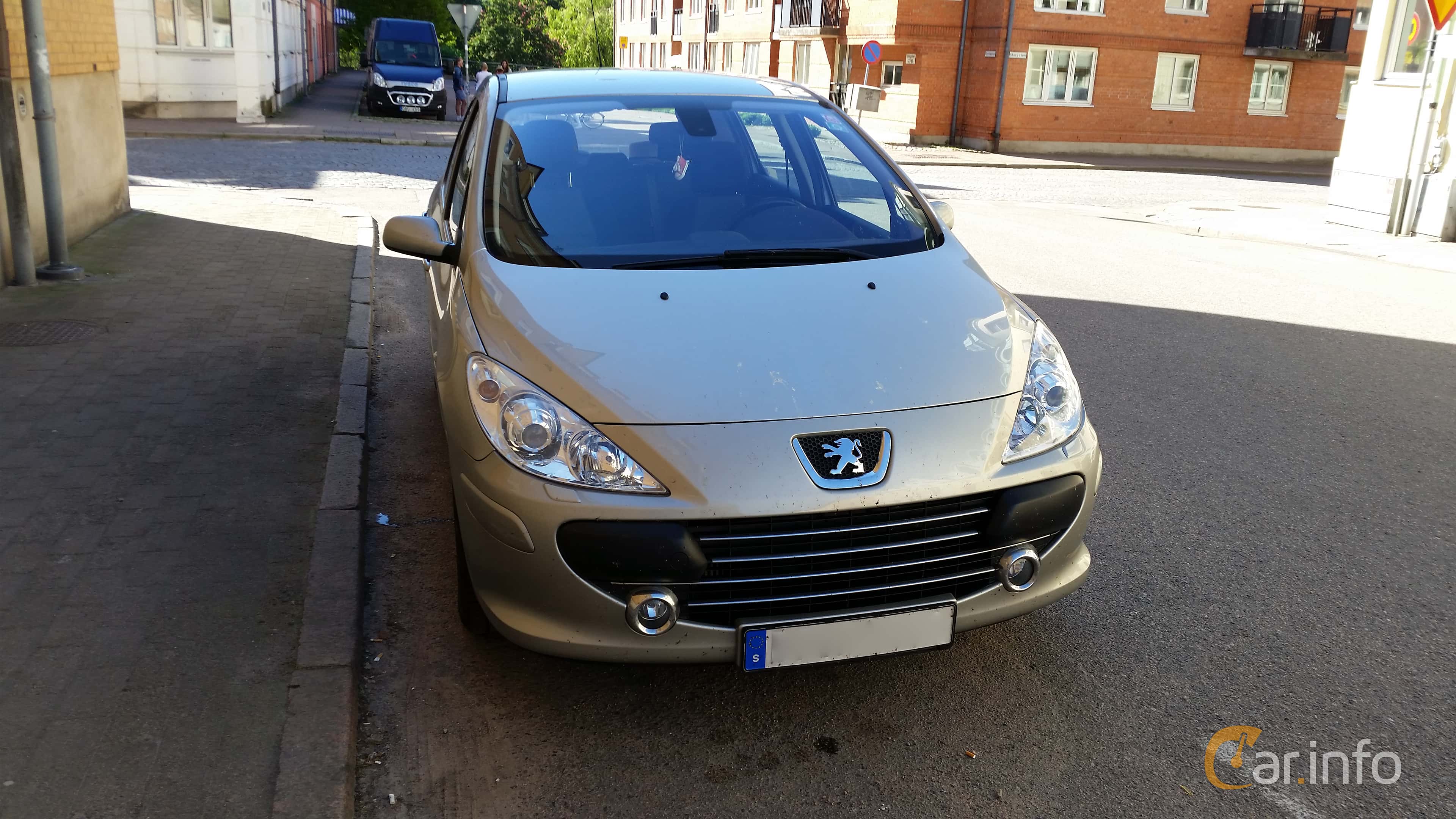 Peugeot 307 5-door 1.6 HDi Manual, 109hp, 2007