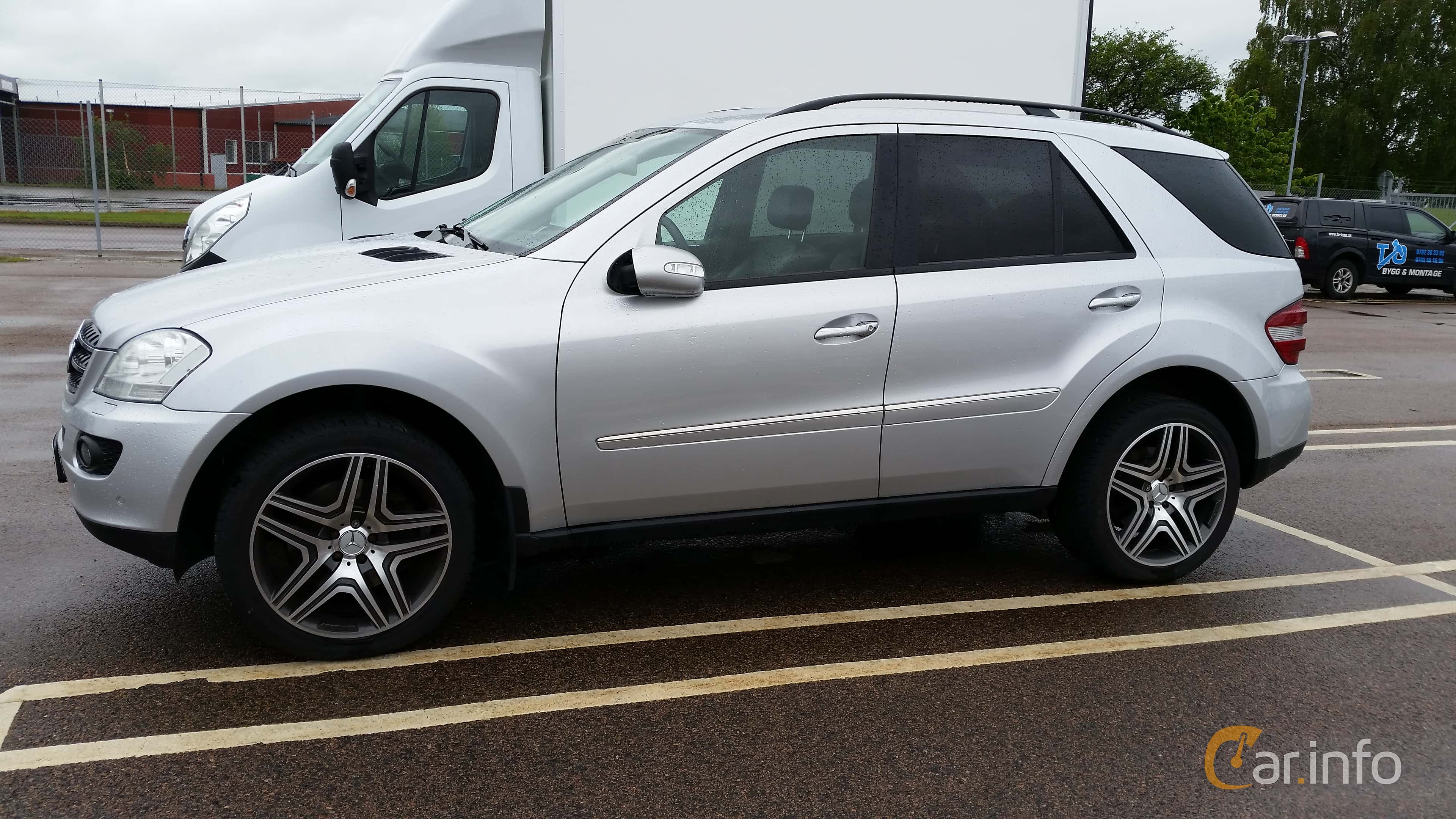 Mercedes-Benz ML 500 4MATIC 7G-Tronic