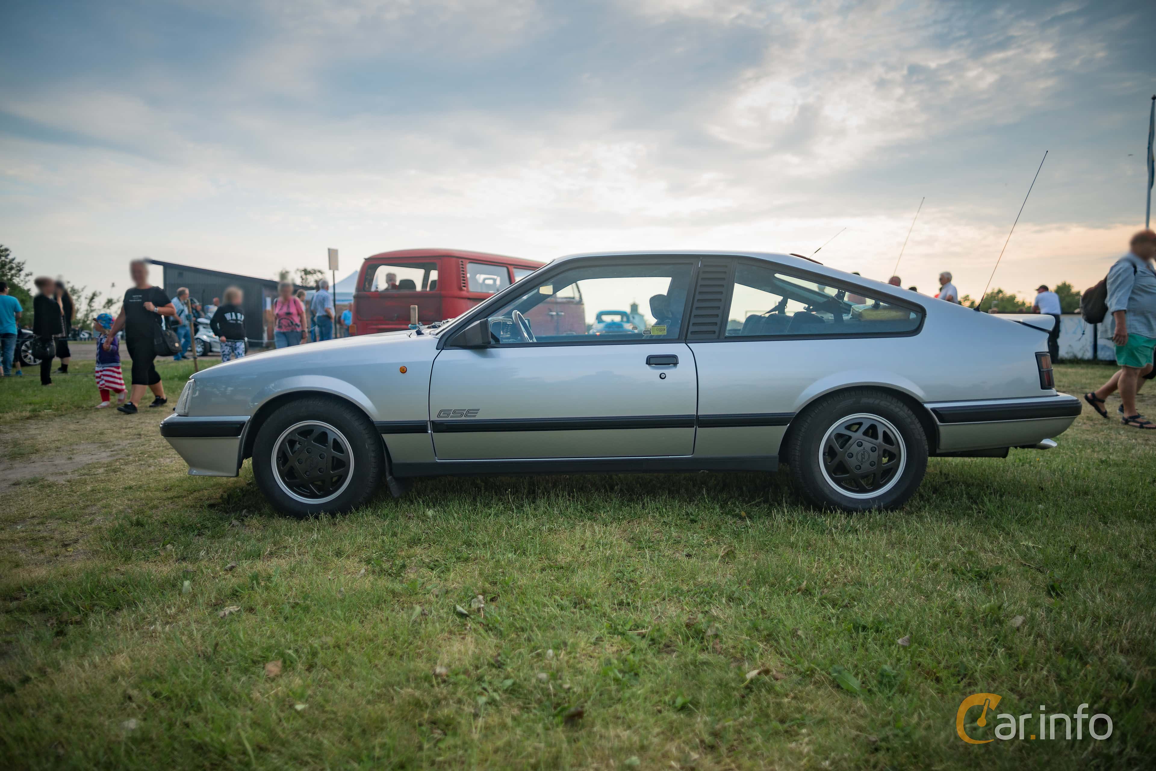Opel Monza generation A2 3.0 Manual, 5-speed