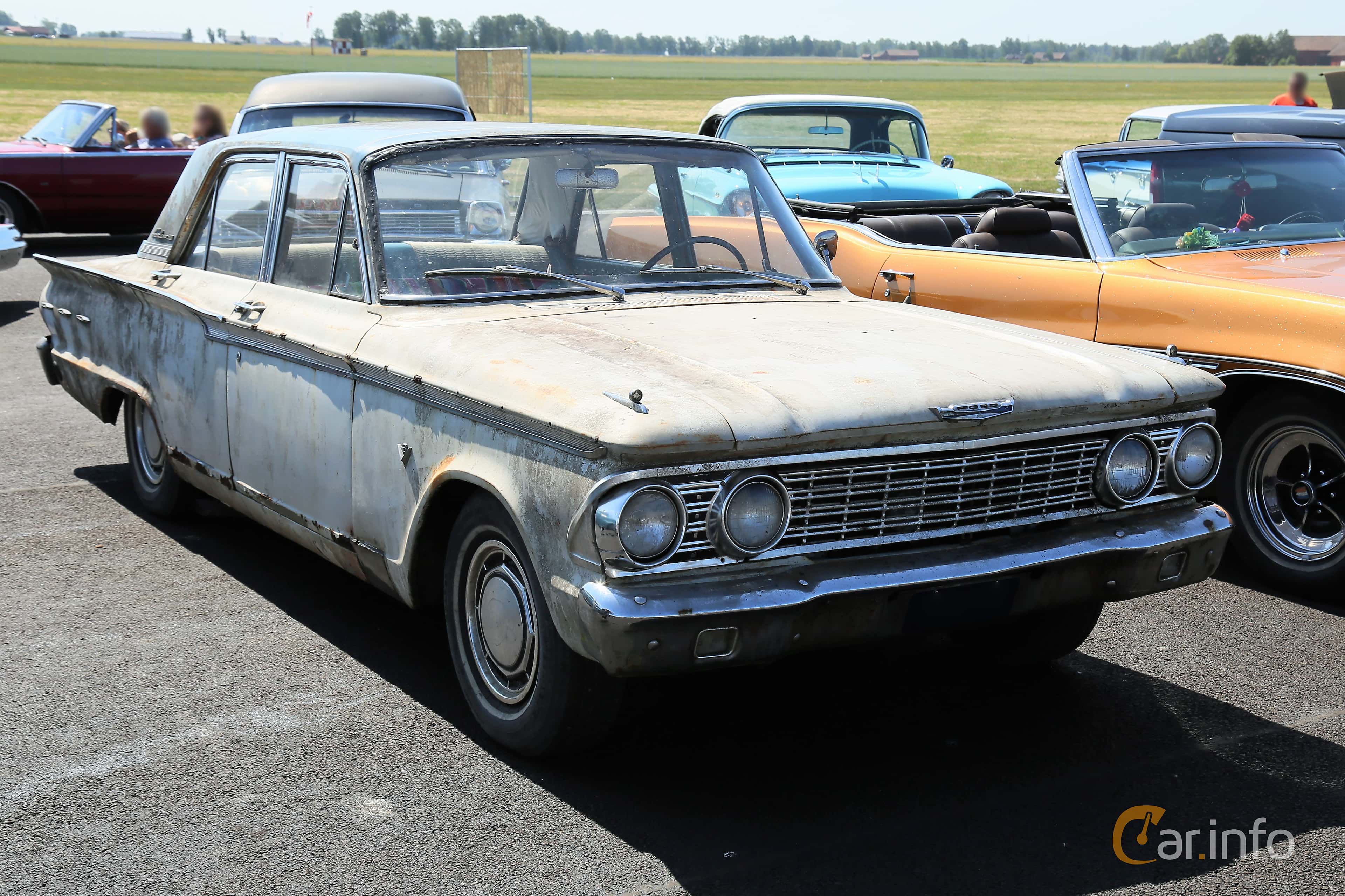 Ford Fairlane Town Sedan 3.6 V8 Automatic, 147hp, 1962