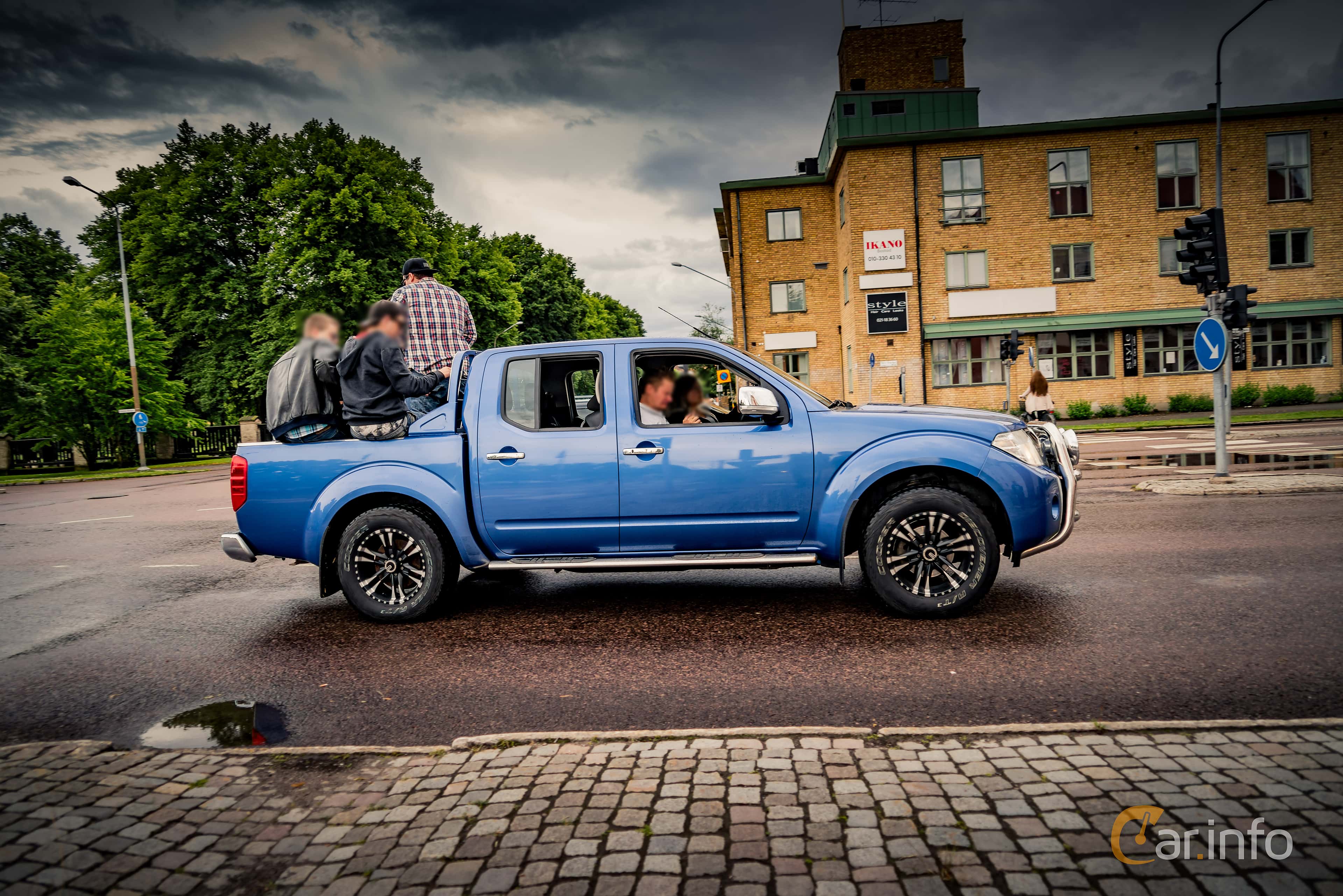 Nissan Navara Double Cab 2.5 dCi 4x4 Manual, 190hp, 2014