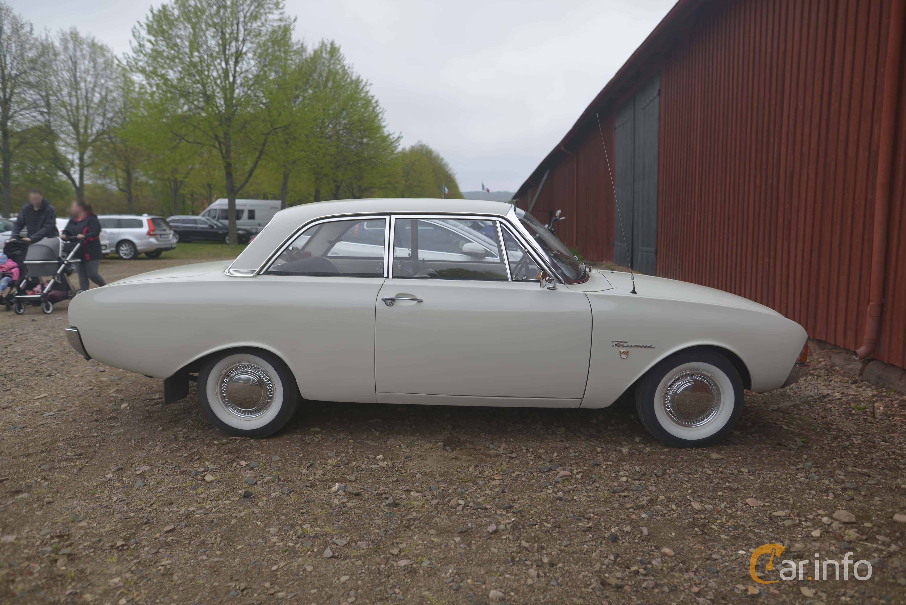 Ford Taunus 2-door Limousine generation P3 1.7