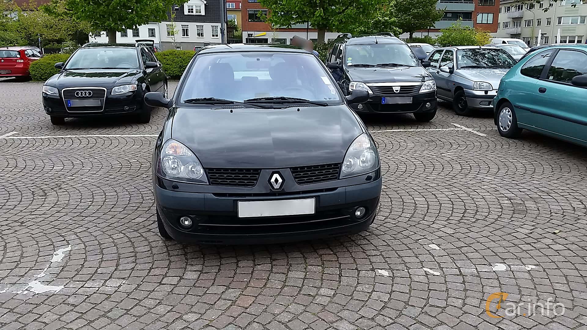 Renault Clio 5-door Hatchback 1.4 Manual, 98hp, 2002