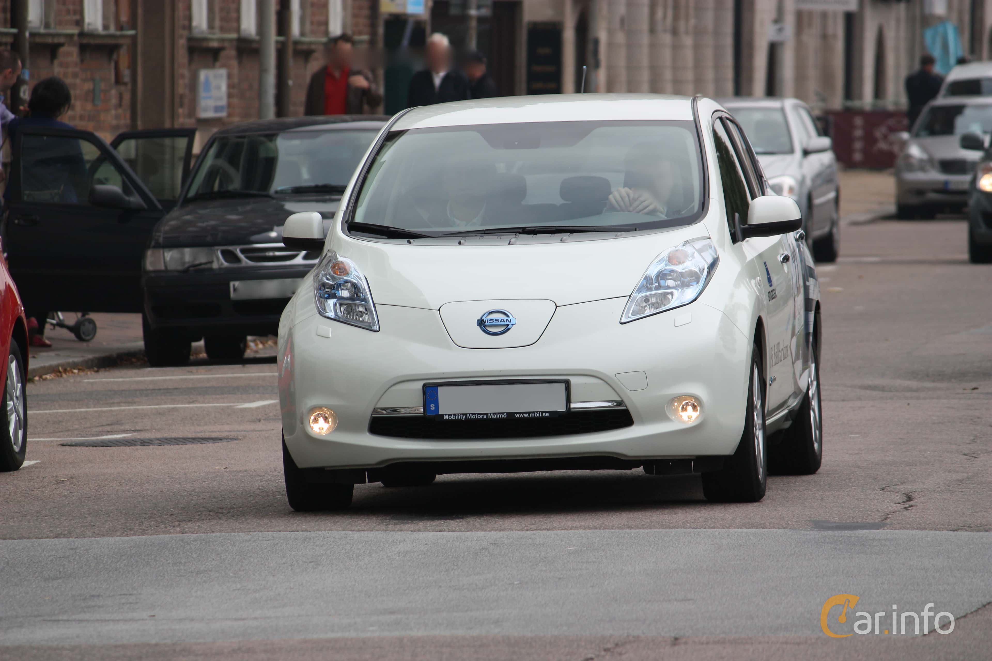 Nissan Leaf 24 kWh Single Speed, 109hp, 2013