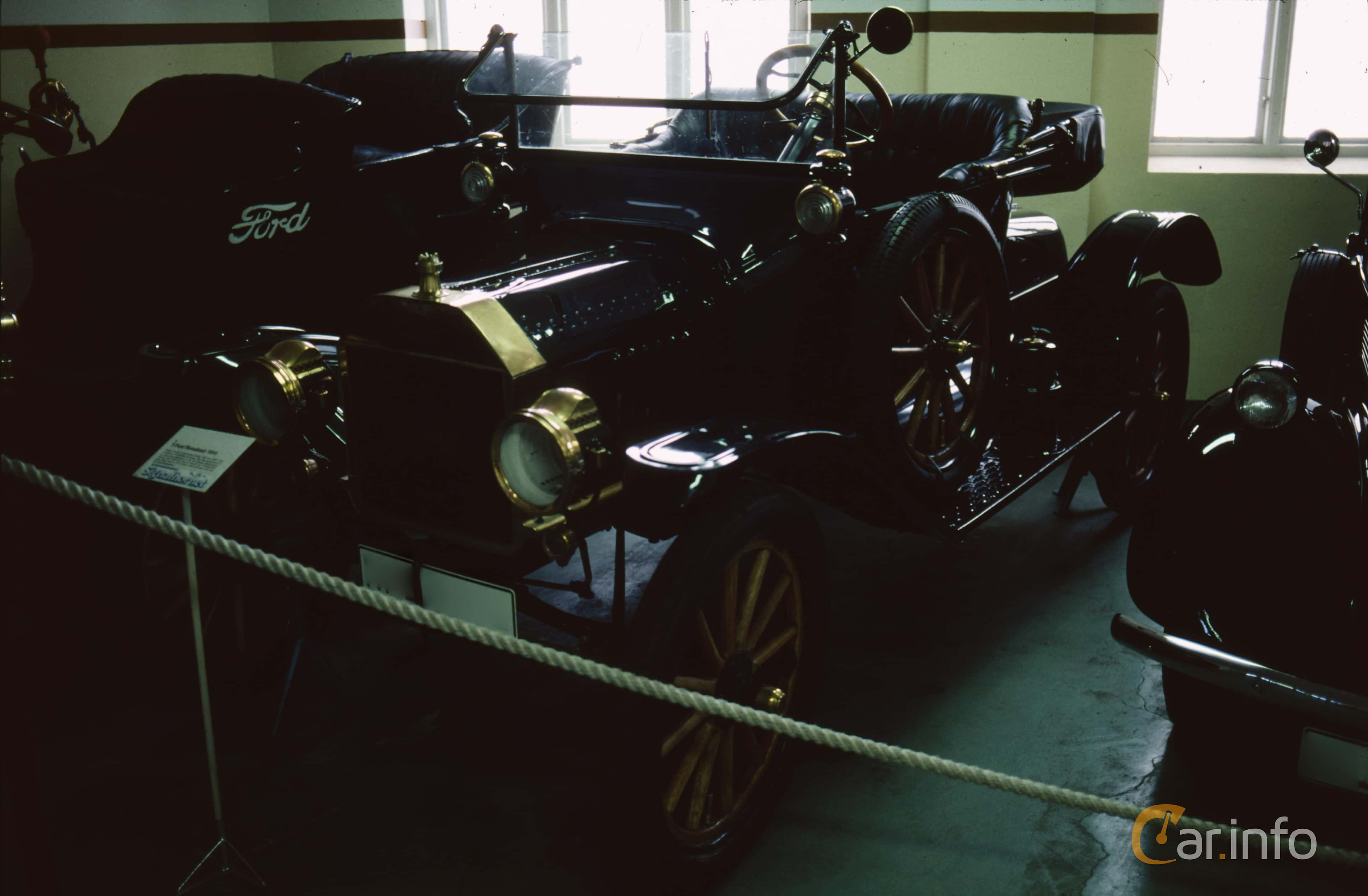 Ford Model T Runabout 2.9 Manual, 20hp, 1916