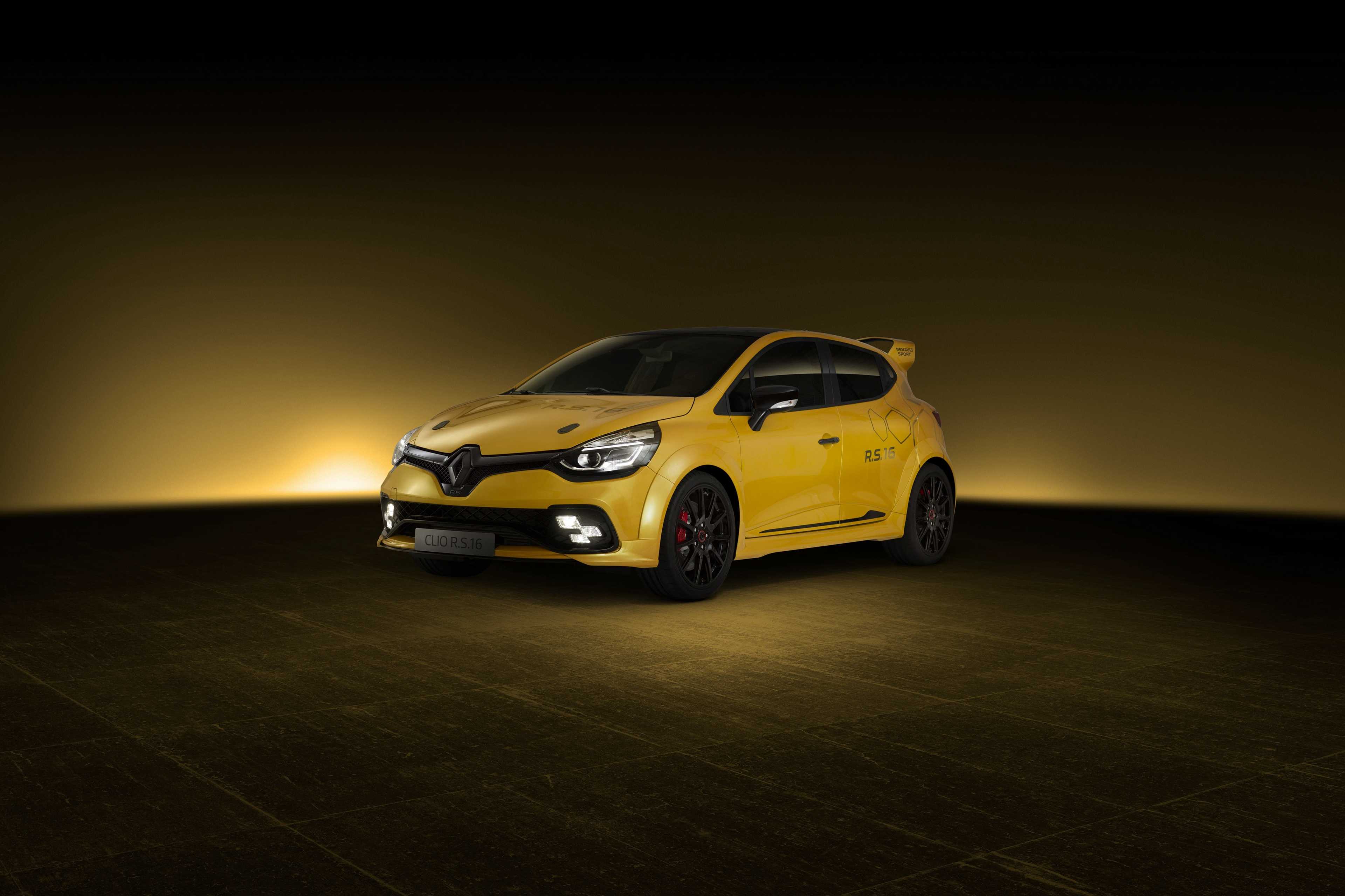 Renault Clio R.S. 16 2.0 Manual, 275hp, 2016