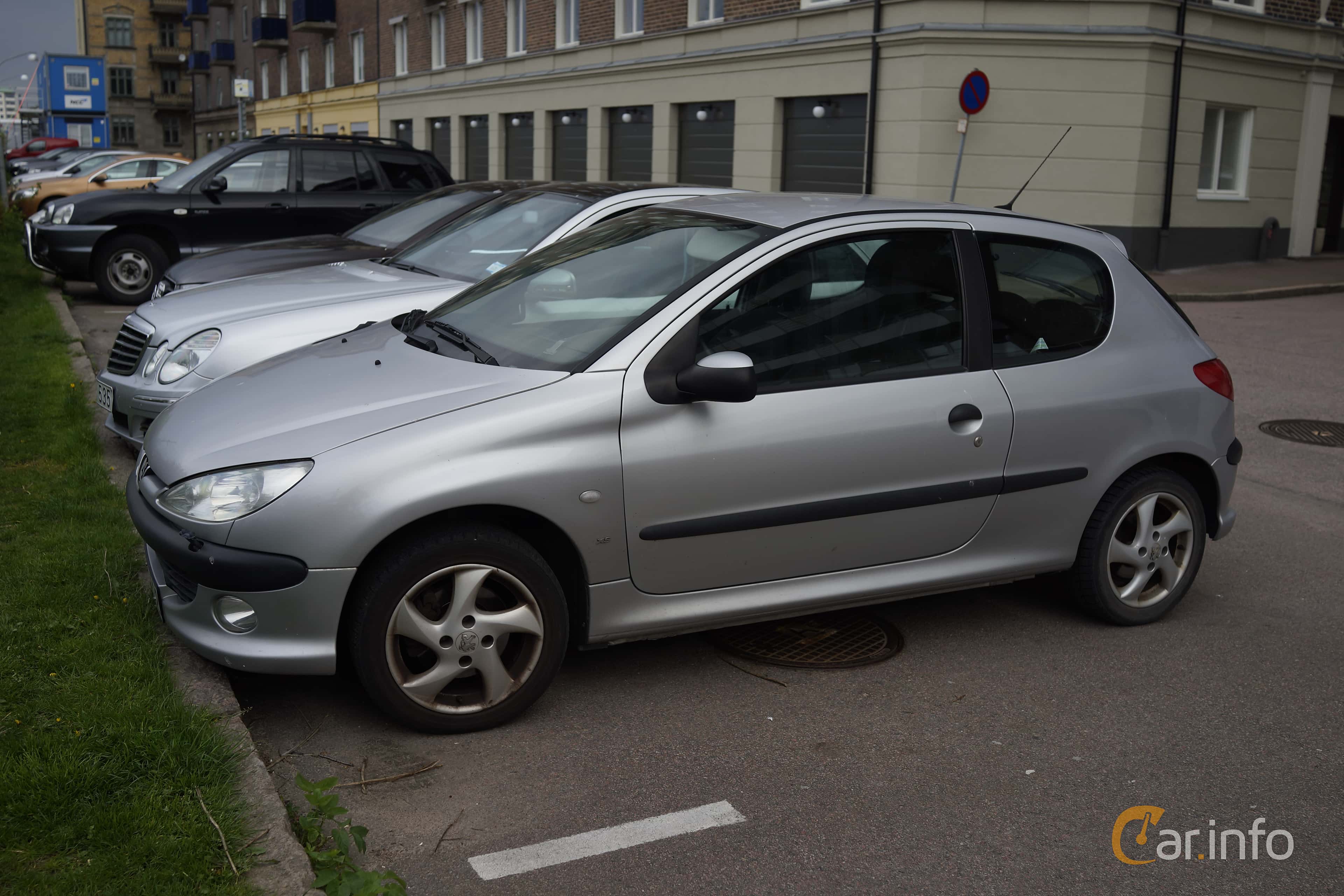 Peugeot 206 3-door 1.6 109hp, 2002