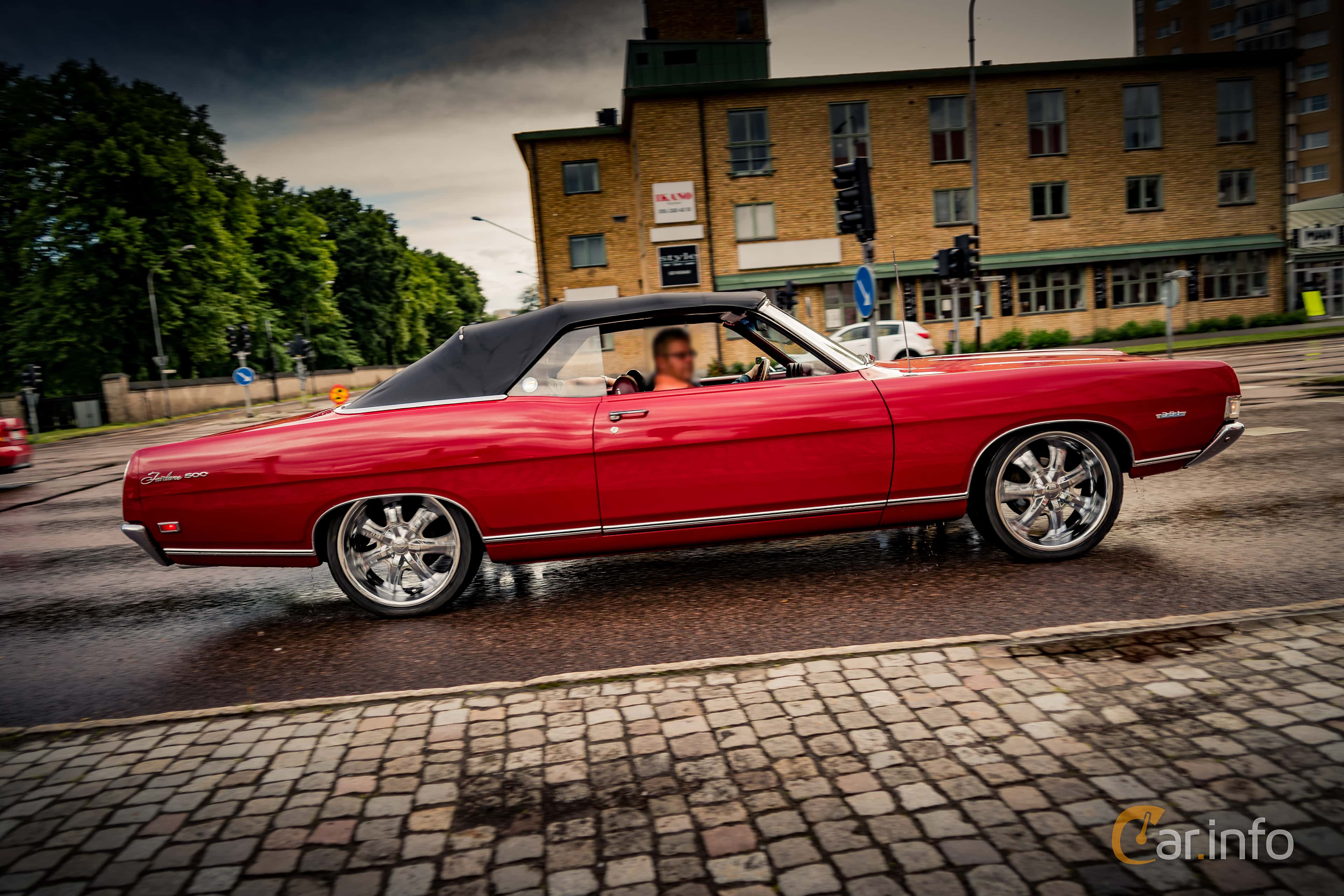 Ford Fairlane 5.8 V8 7th Generation, Automatic, 3-speed