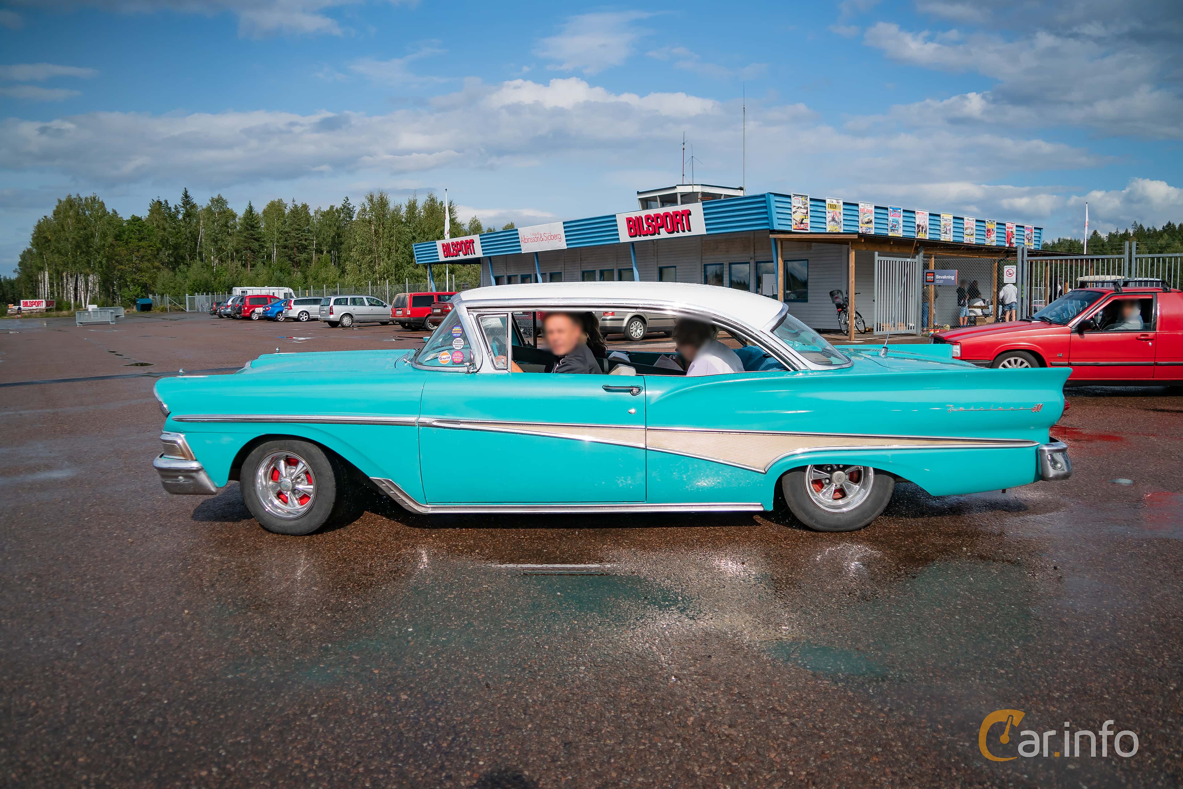 Ford Fairlane 500 Club Victoria 5.8 V8 305hp, 1958