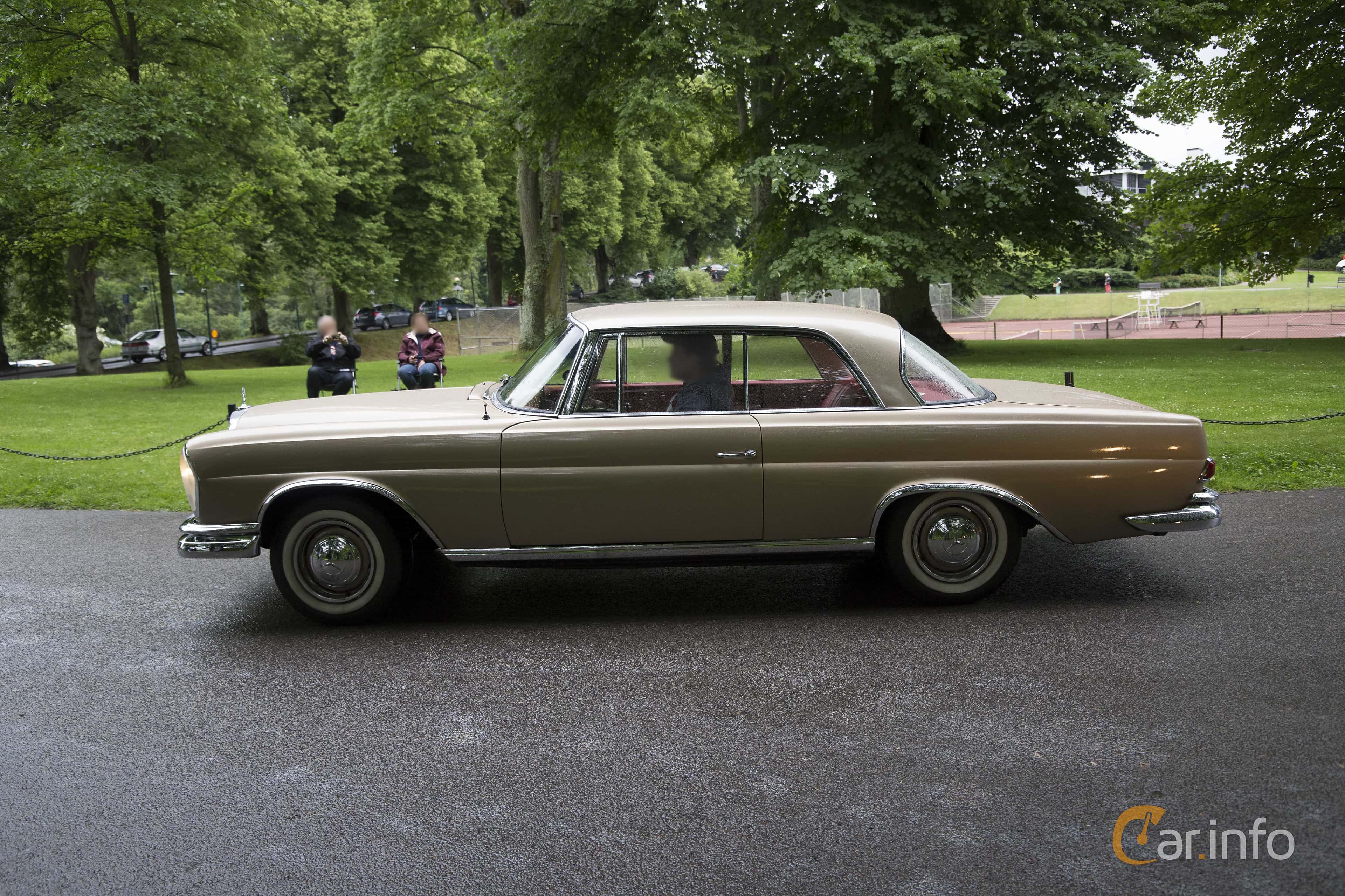 Mercedes-Benz 220 SE Coupé  120hp, 1962