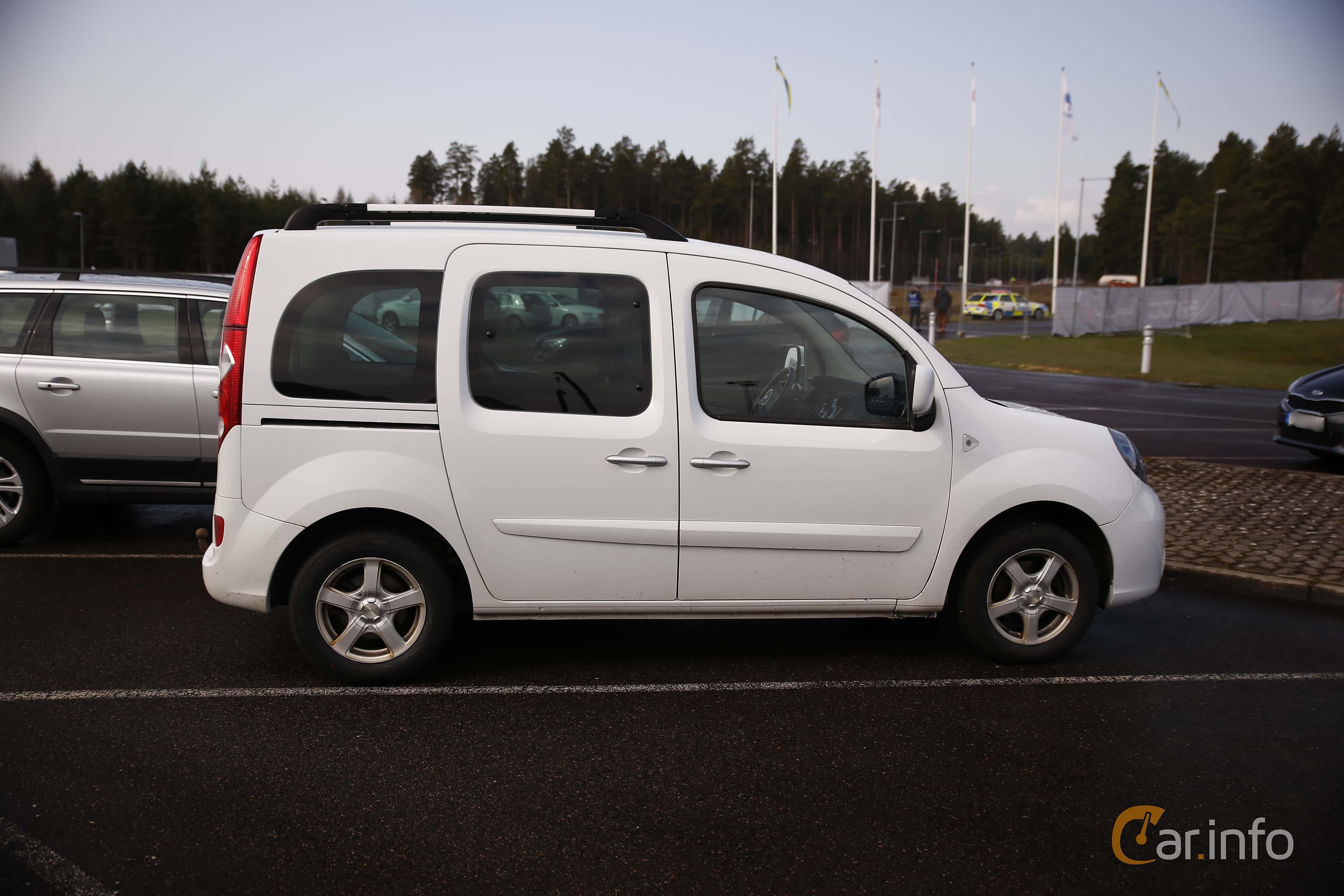 Renault Kangoo Express Passenger 1.5 dCi Manual, 109hp, 2013