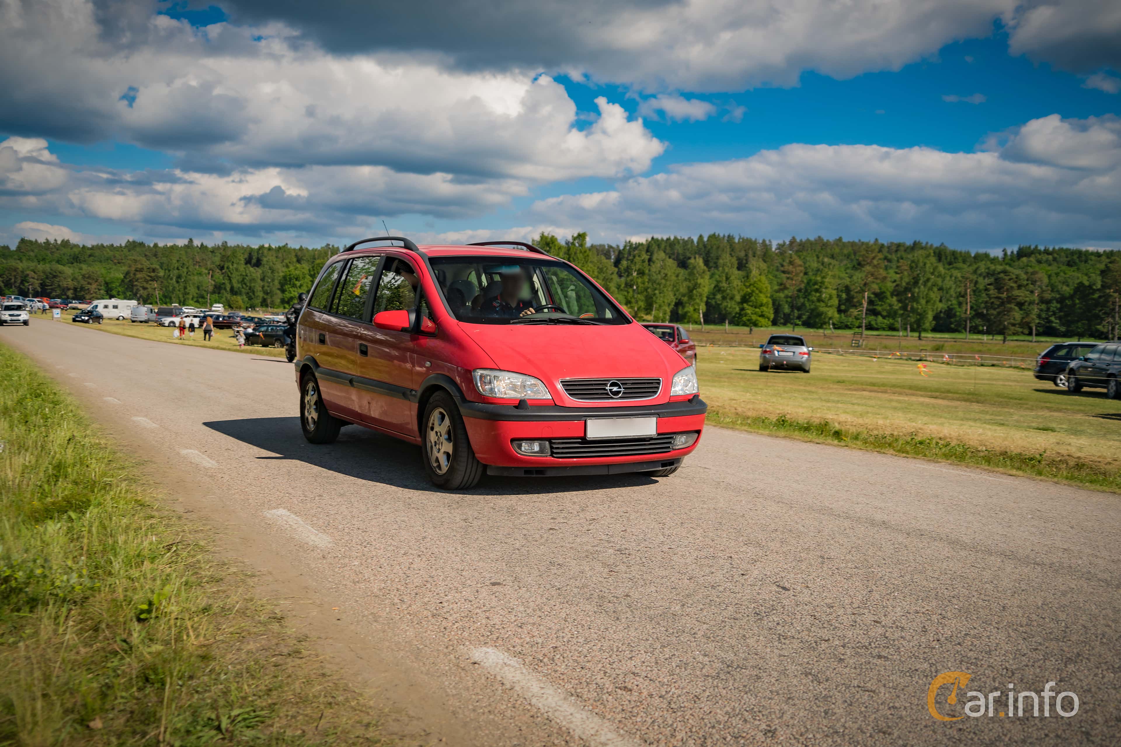 Opel Zafira 2.2 147hp, 2003