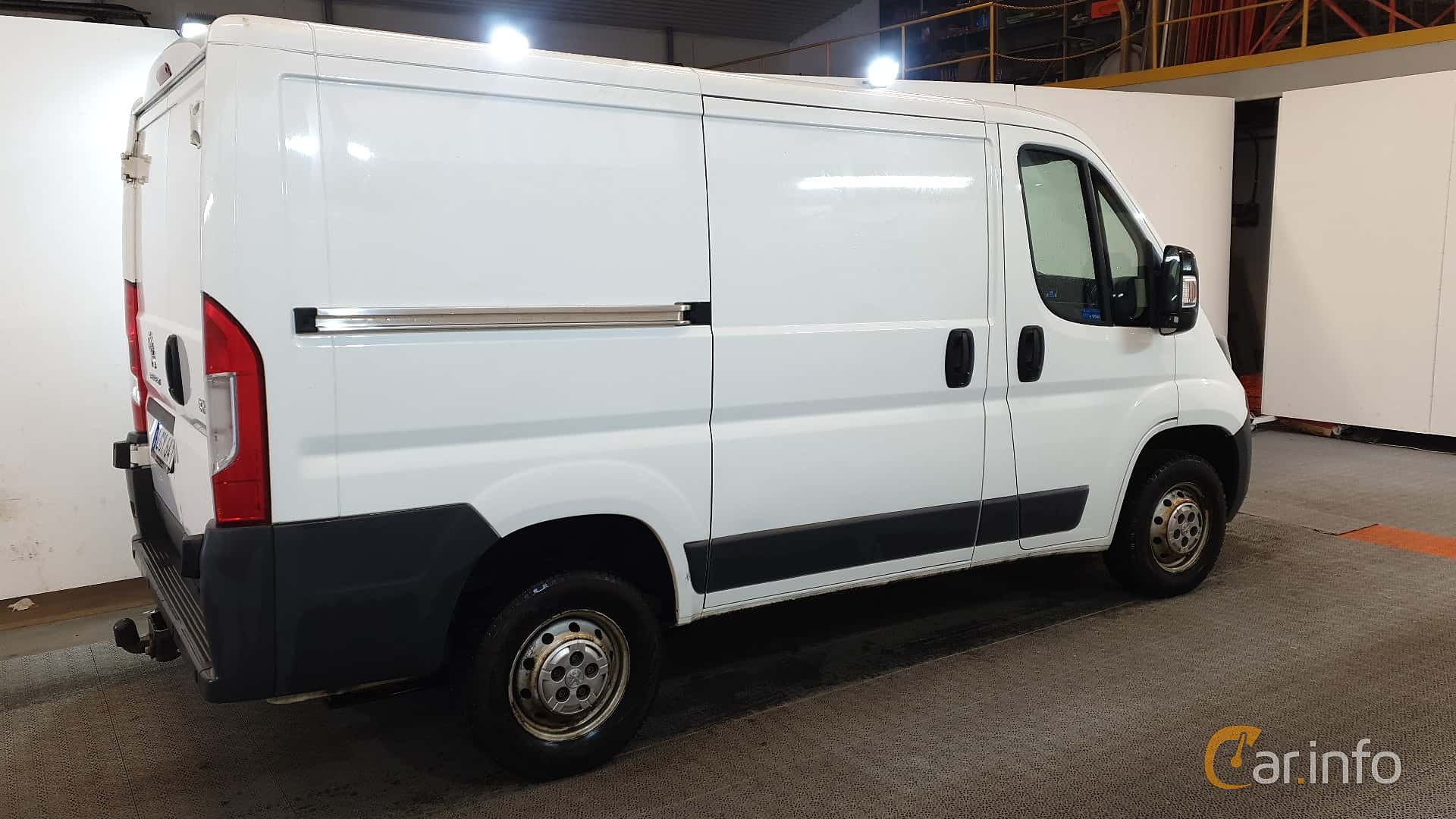 Peugeot Boxer Van 2.0 BlueHDi Manual, 131hp, 2020