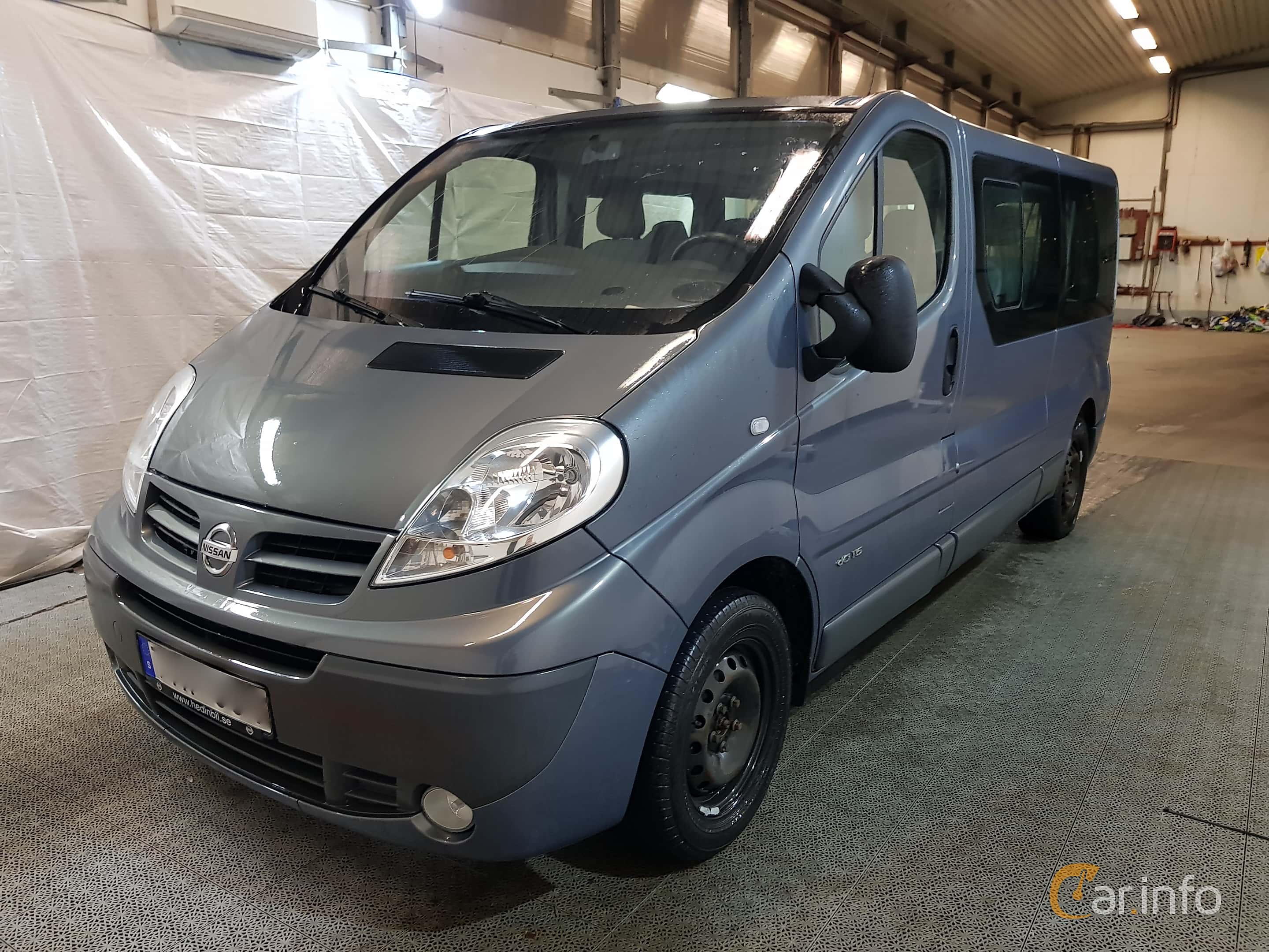 Nissan Primastar Combi 2.0 dCi Manual, 114hp, 2011
