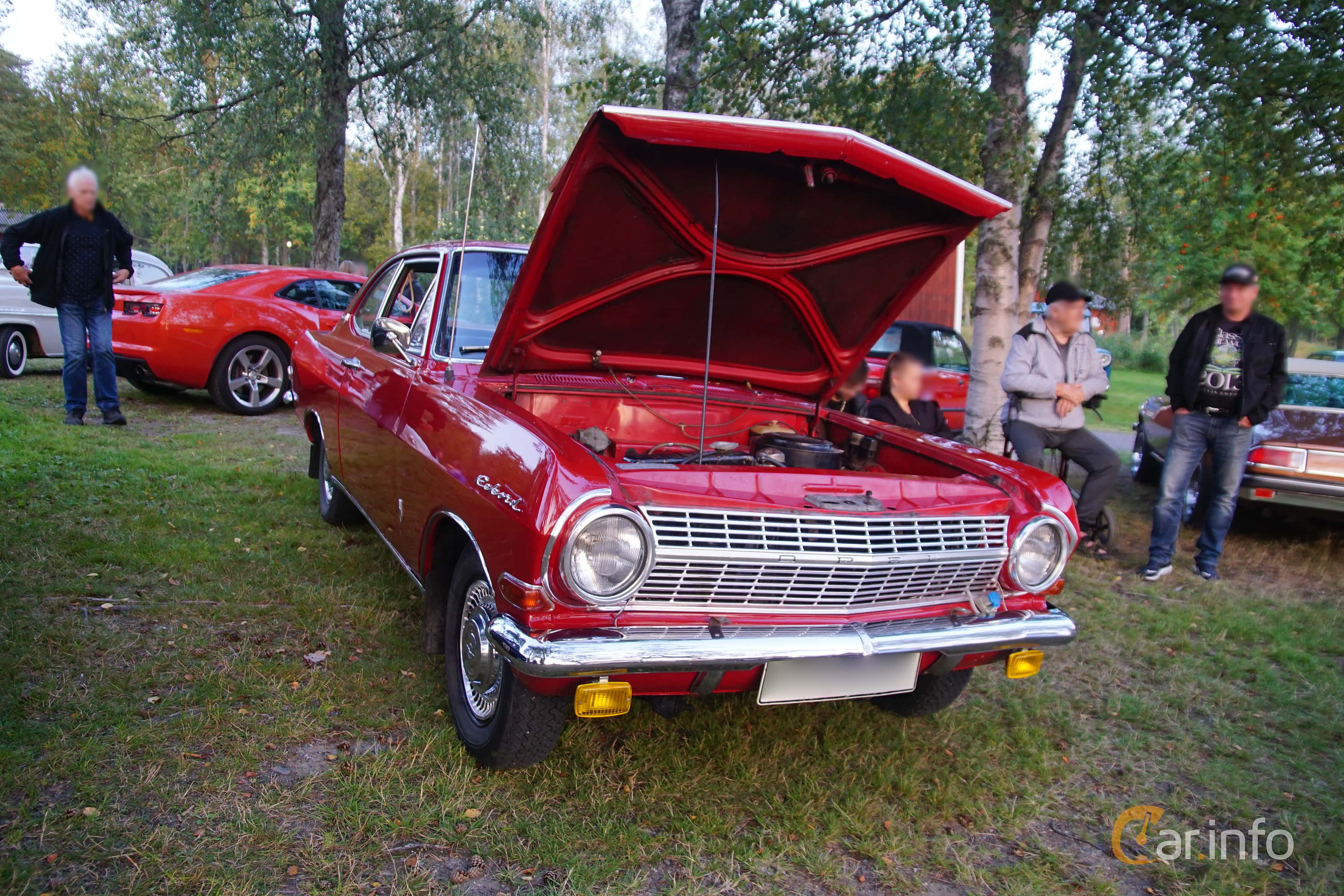 Opel Rekord Coupé generation B 2.6 Manual, 4-speed