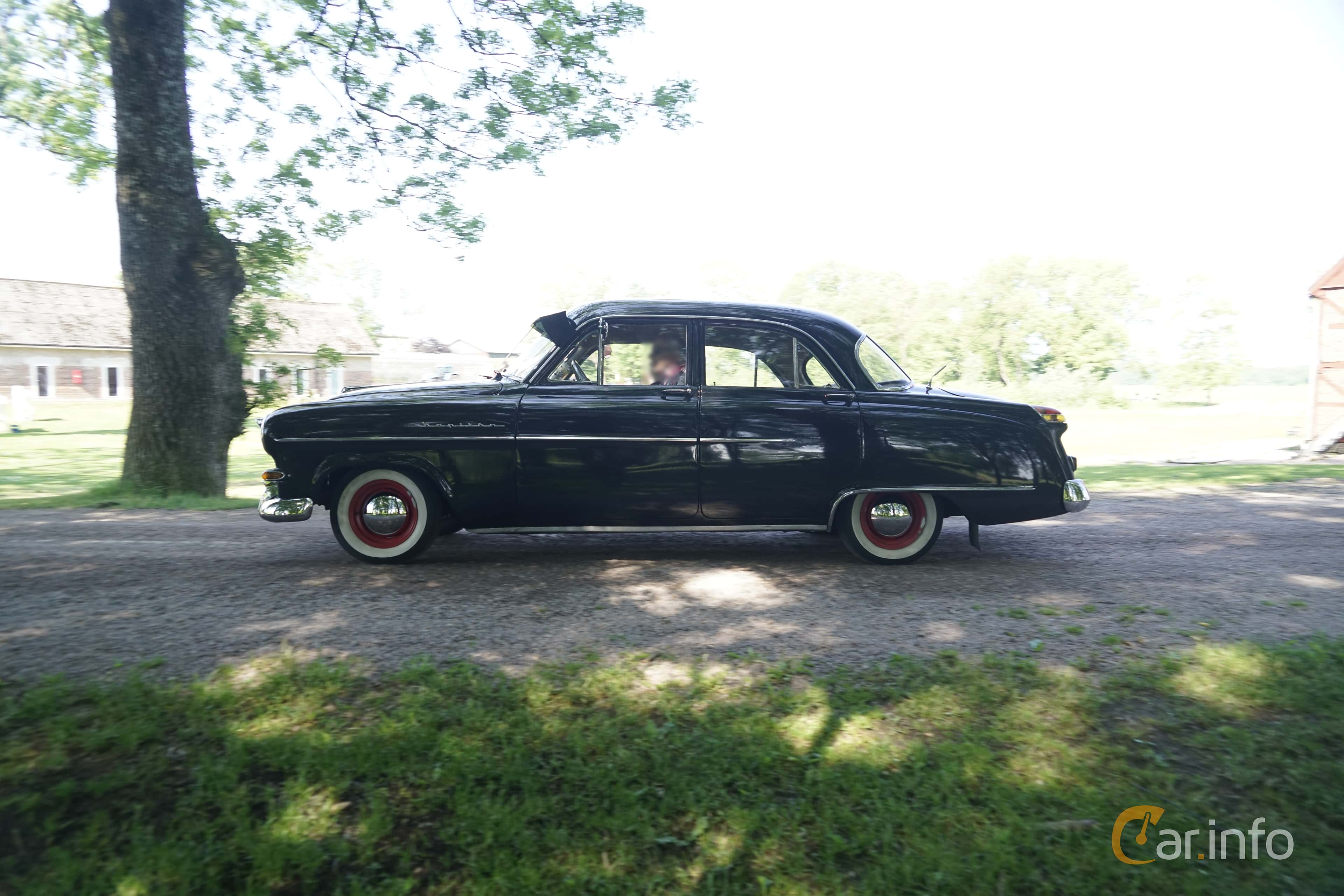 Opel Kapitän 4-door Sedan 2.5 Manual, 58hp, 1953