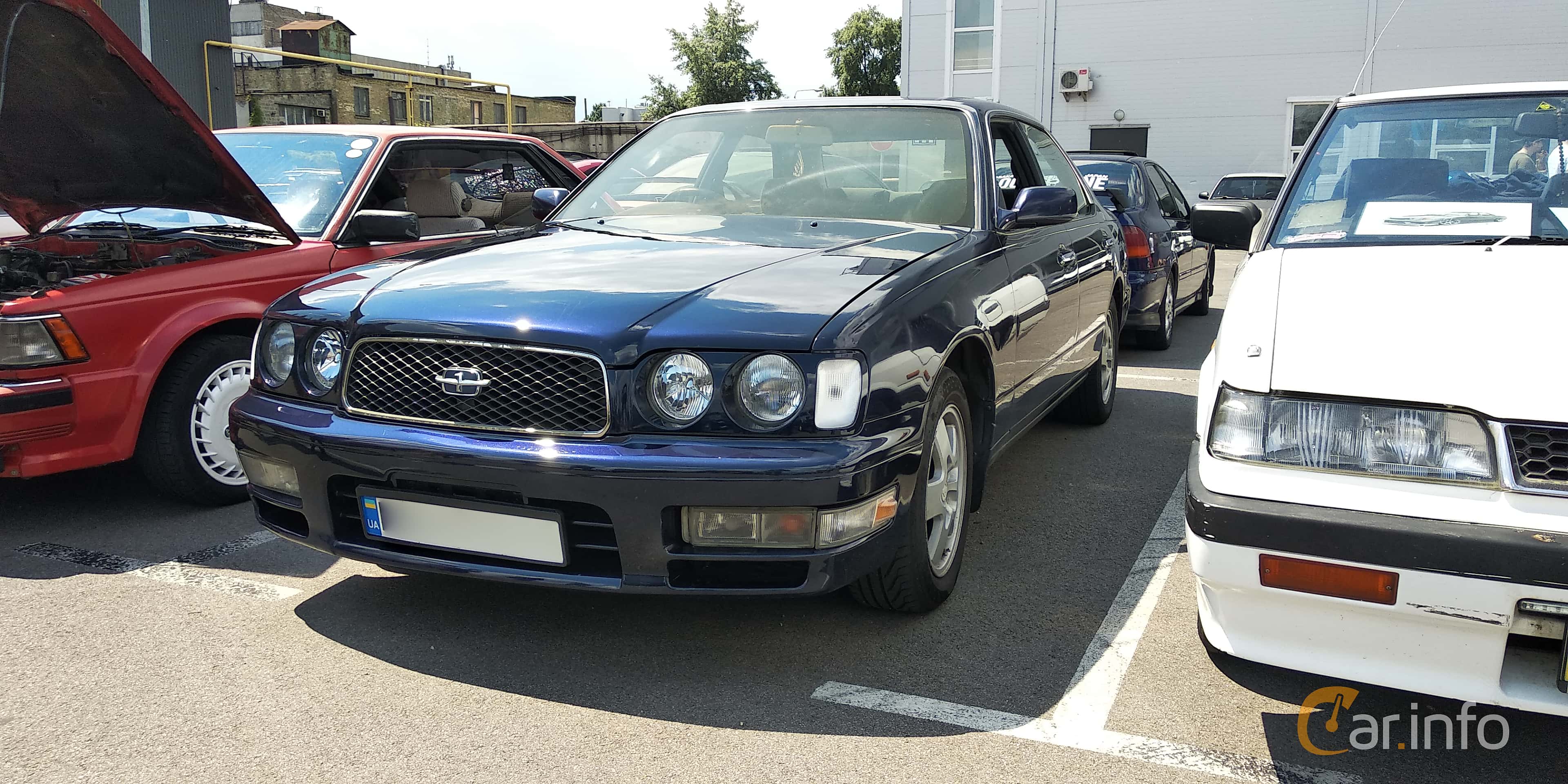 Nissan Cedric 3.0 V6 Automatic, 272hp, 1995