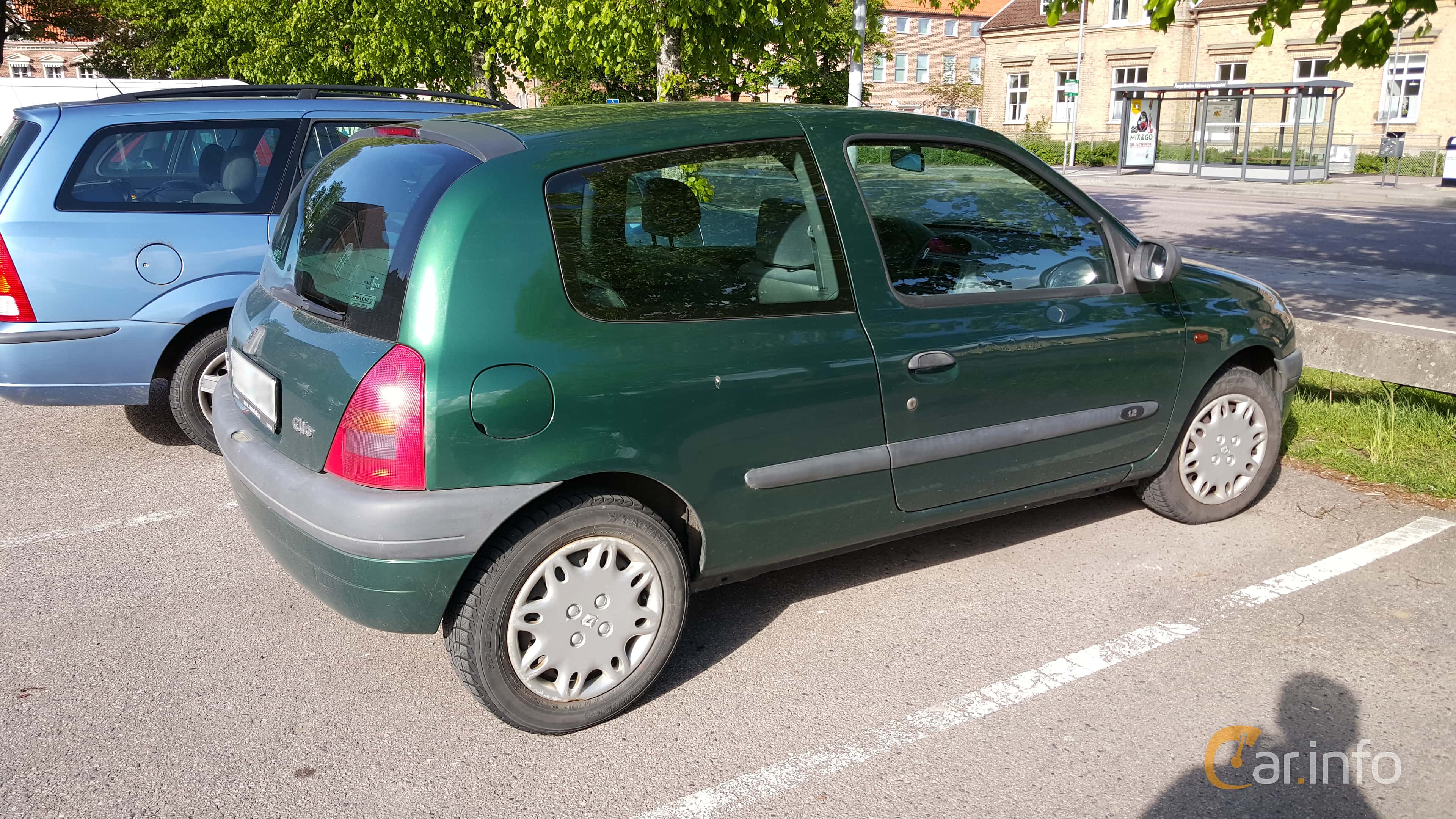 Renault Clio 5-door Hatchback 1.2 Manual, 58hp, 2003