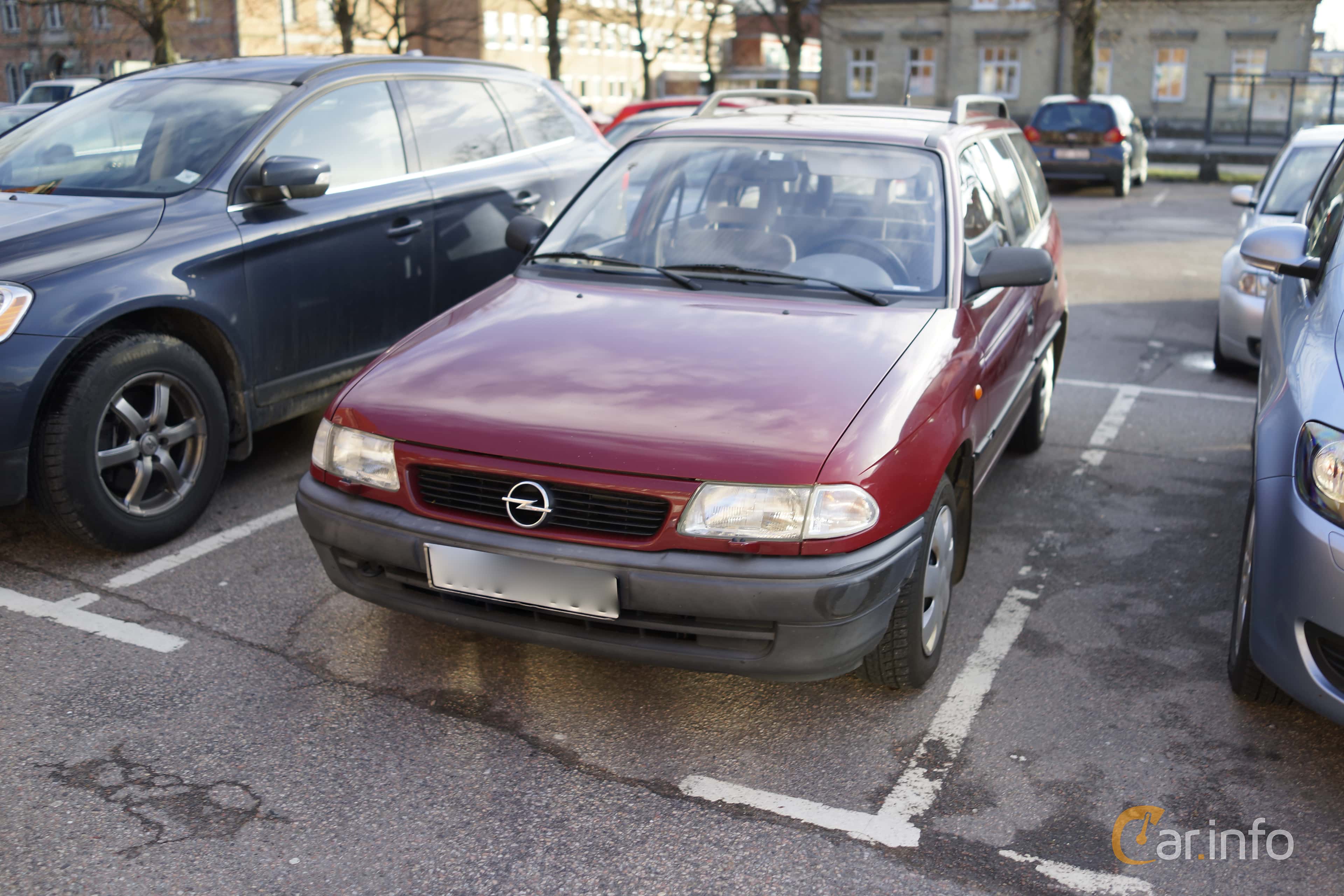 Opel Astra Caravan 1.6 101hp, 1995