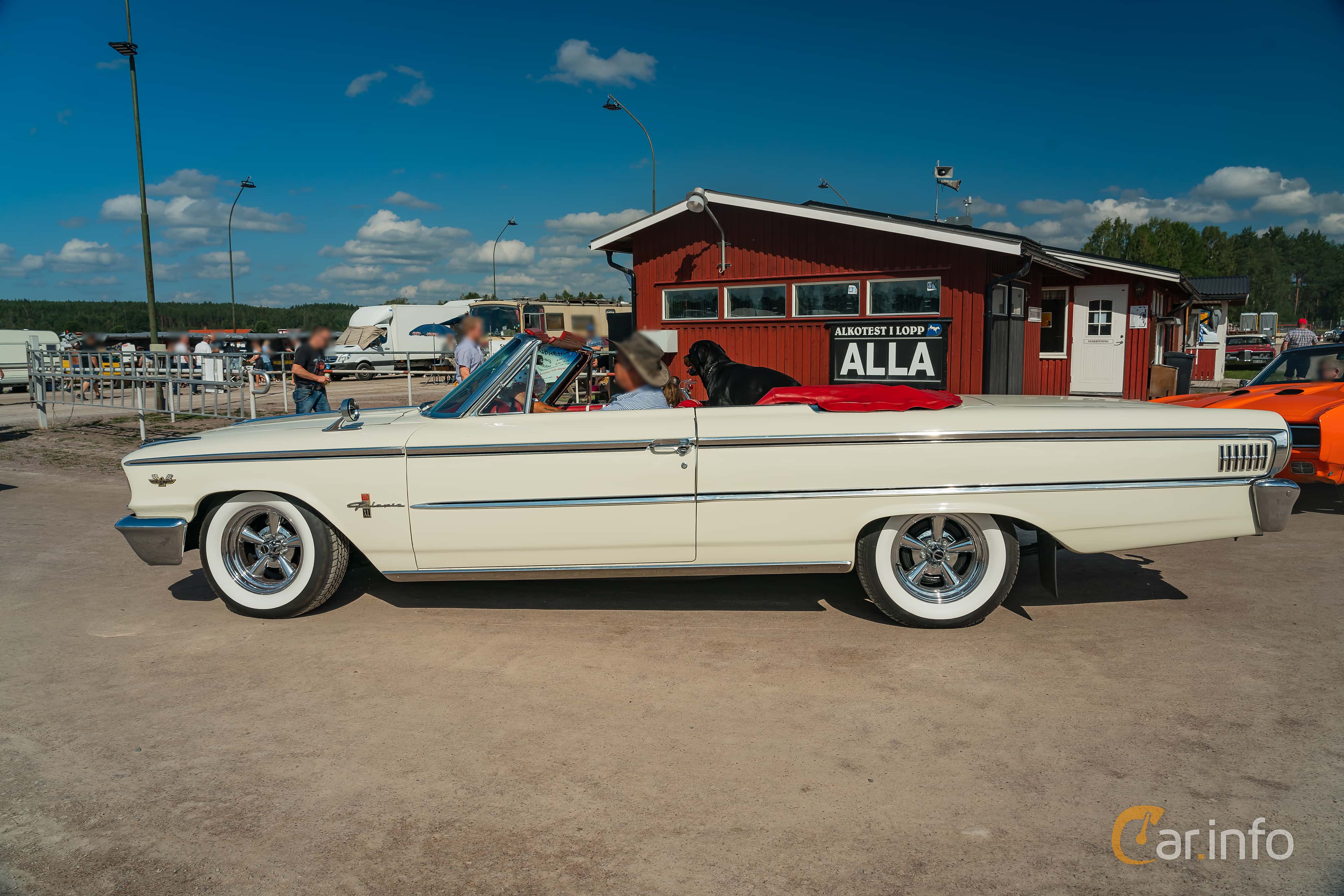 Ford Galaxie 500/XL Convertible 6.4 V8 305hp, 1963